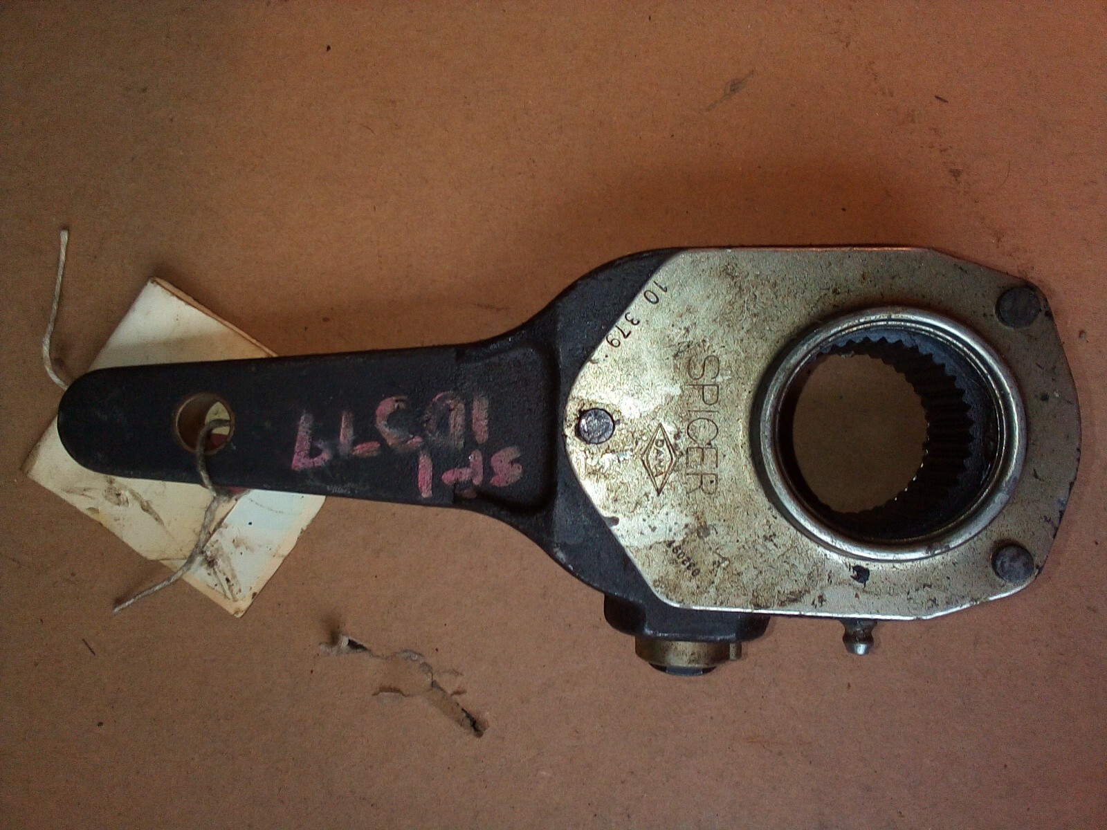 New Spicer 10-379 1-Hole Manual Slack Adjuster 1-5/8" 37-Spline