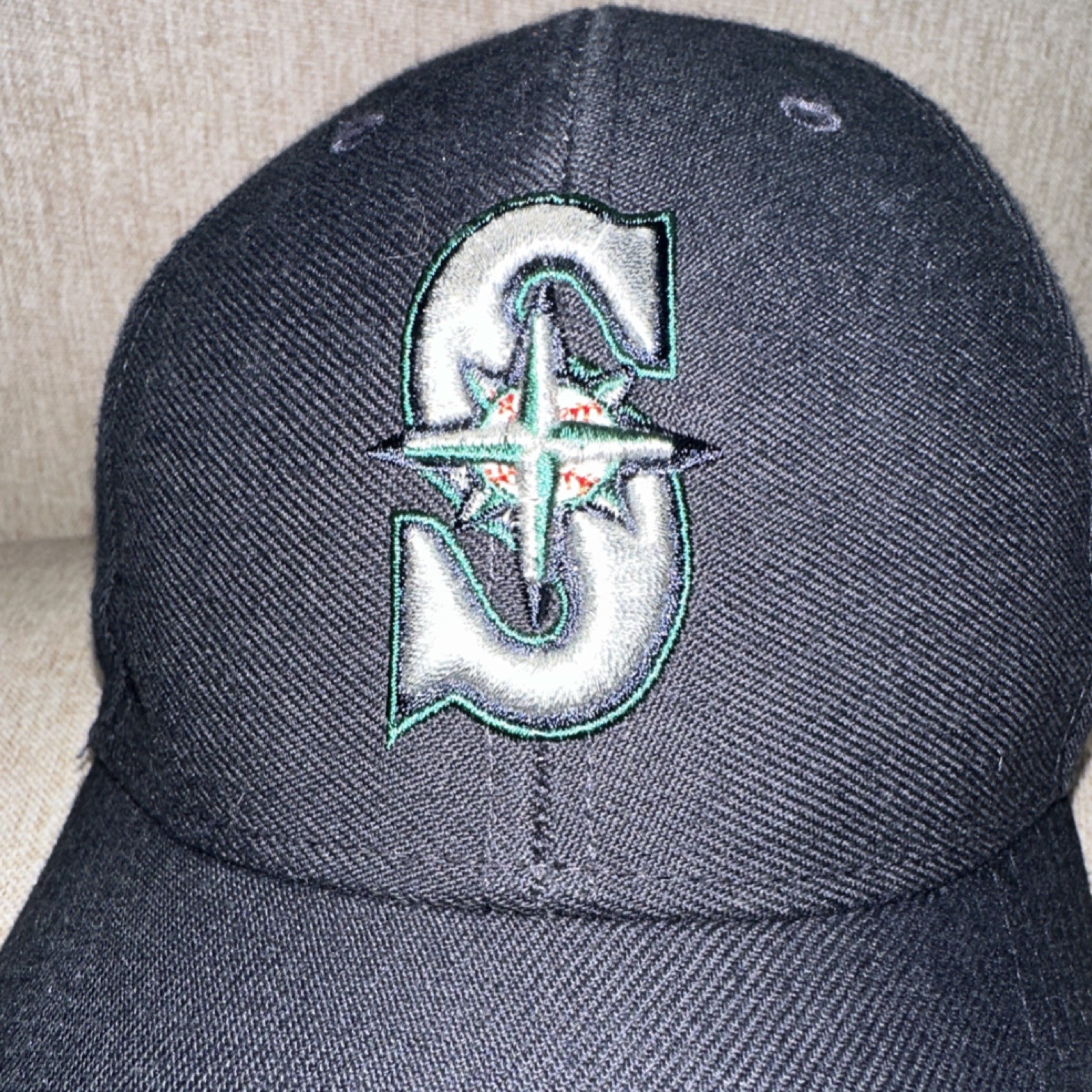 Seattle Mariners Black Adjustable Hat Signed Autographed MLB Cap Baseball Gear