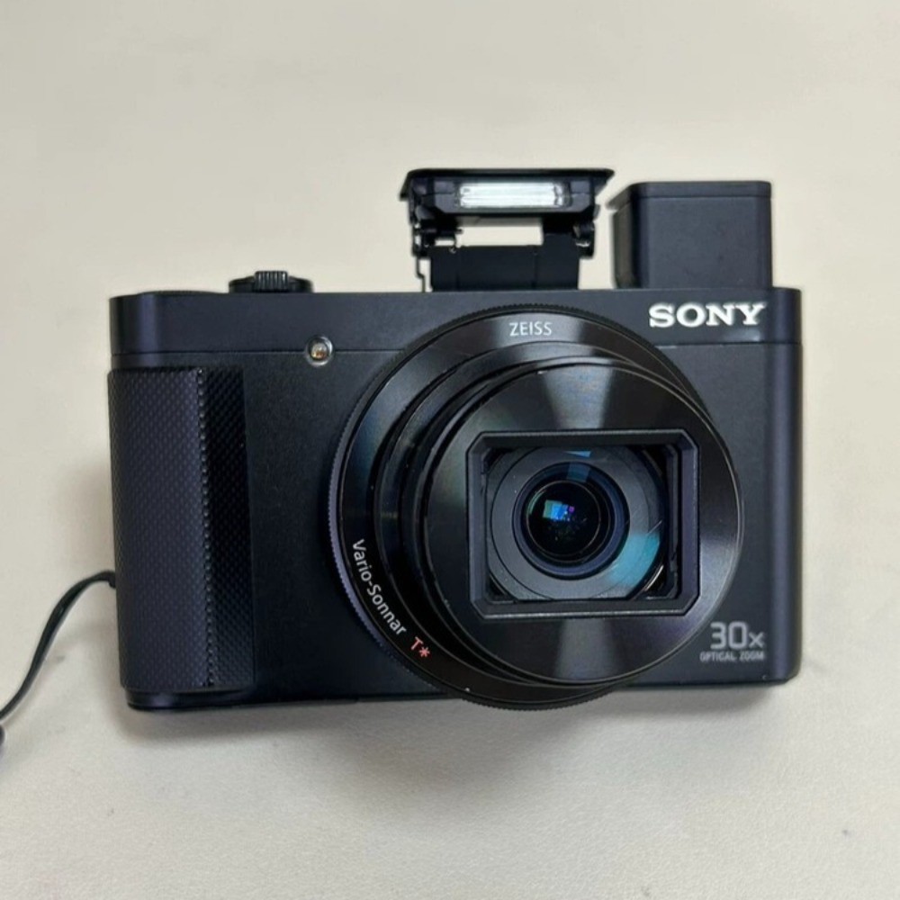 SONY Cyber-shot DSC-HX90 Compact Digital Camera 18.2 MP 30x Optical Zoom English