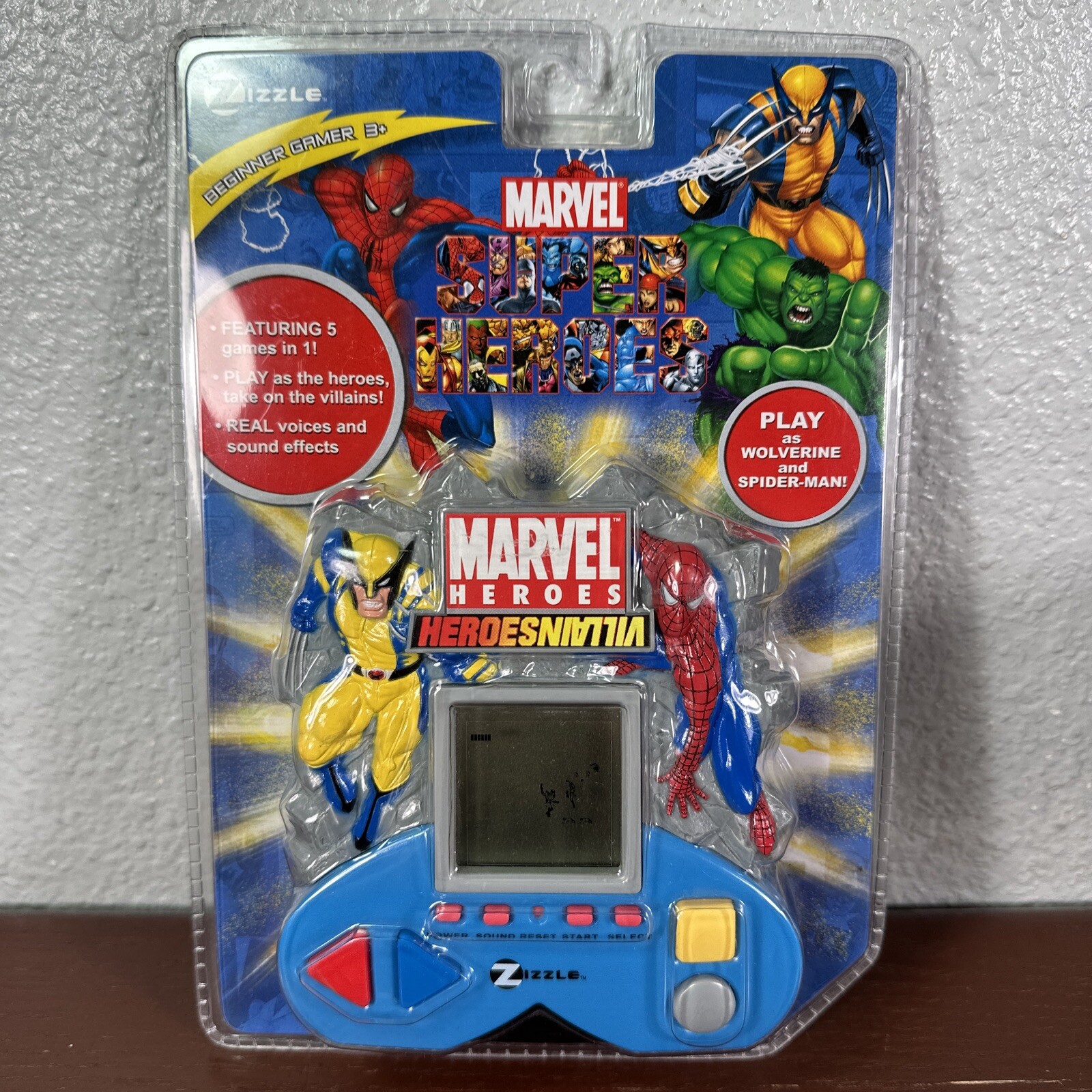 Zizzle Marvel Heroes And Villains Electronic Game NIP Sealed 2006