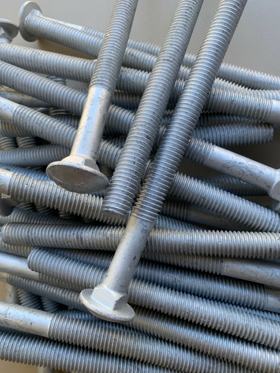1/2-13 x 8" Hot Dipped Galvanized Carriage Bolt A307 with nuts and washers