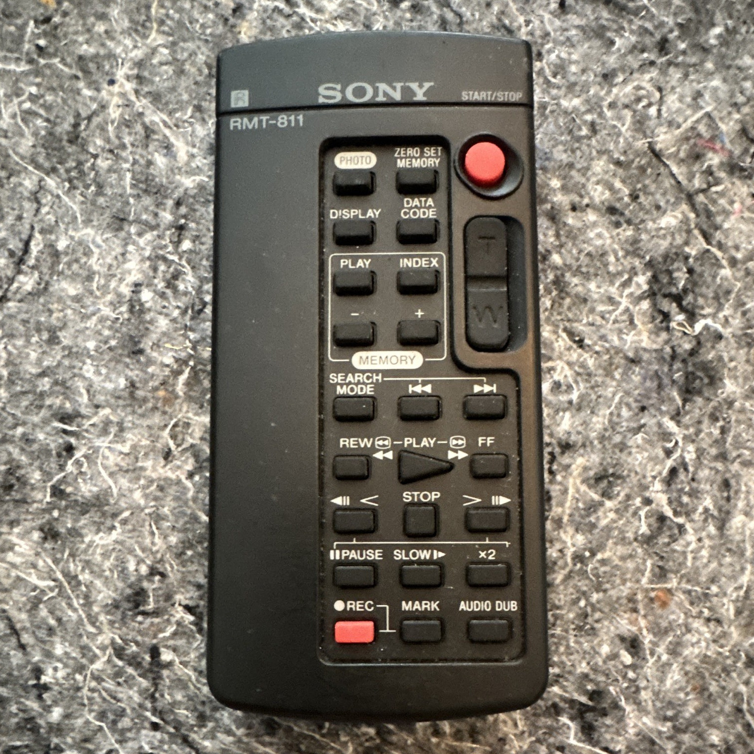 Sony RMT-811 Wireless Camcorder Remote Control for Sony, Black