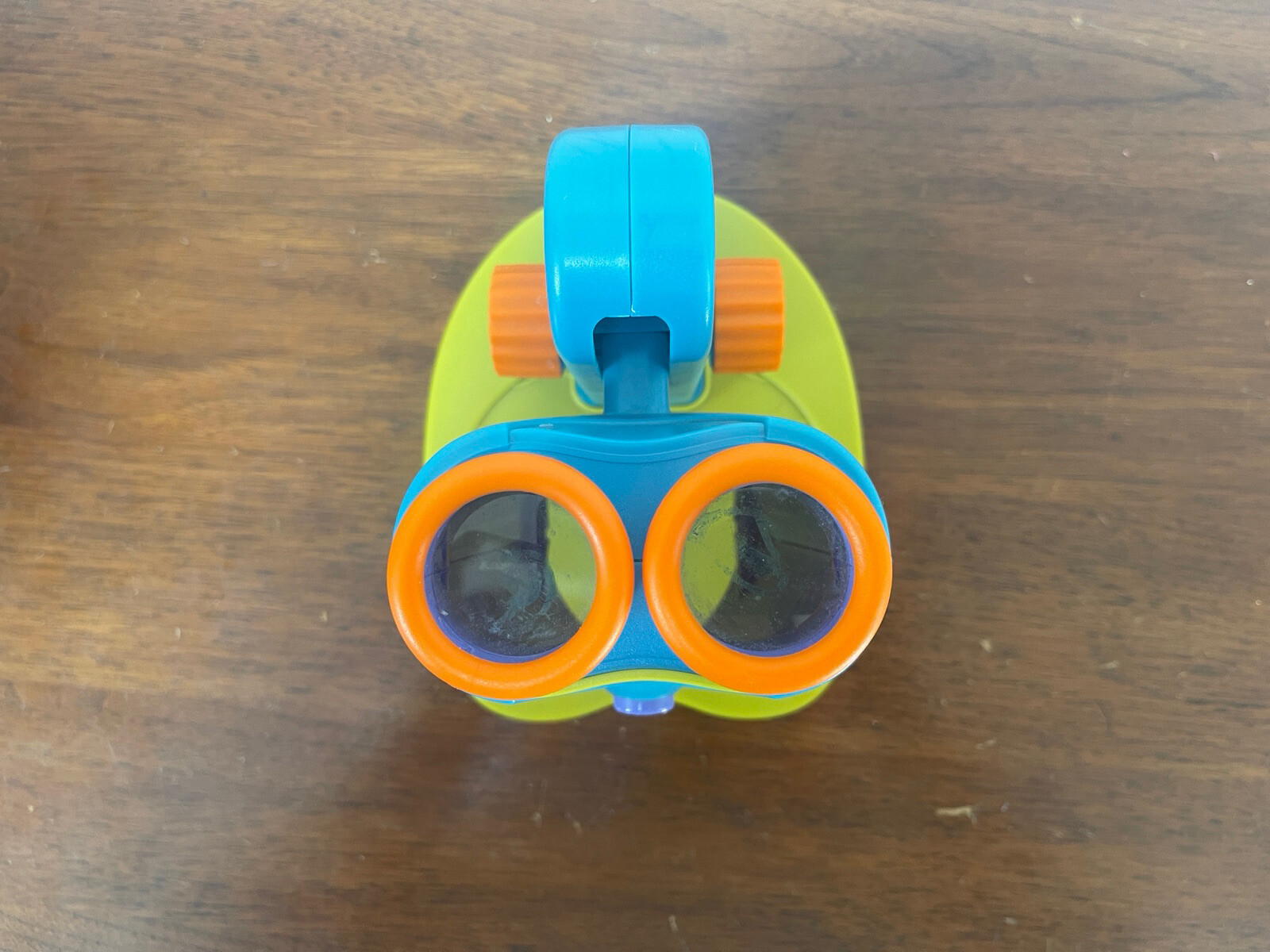 GeoSafari Jr Toddlers Educational Light-Up Adjustable Plastic Toy Microscope