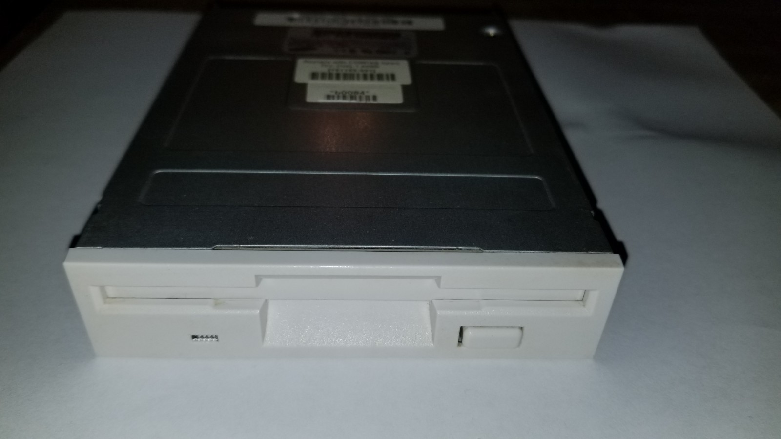 Samsung 1.44 IDE Floppy Drive (SFD-321B) (COMPAQ# 161697-FB0), IDE Cable, Retro.