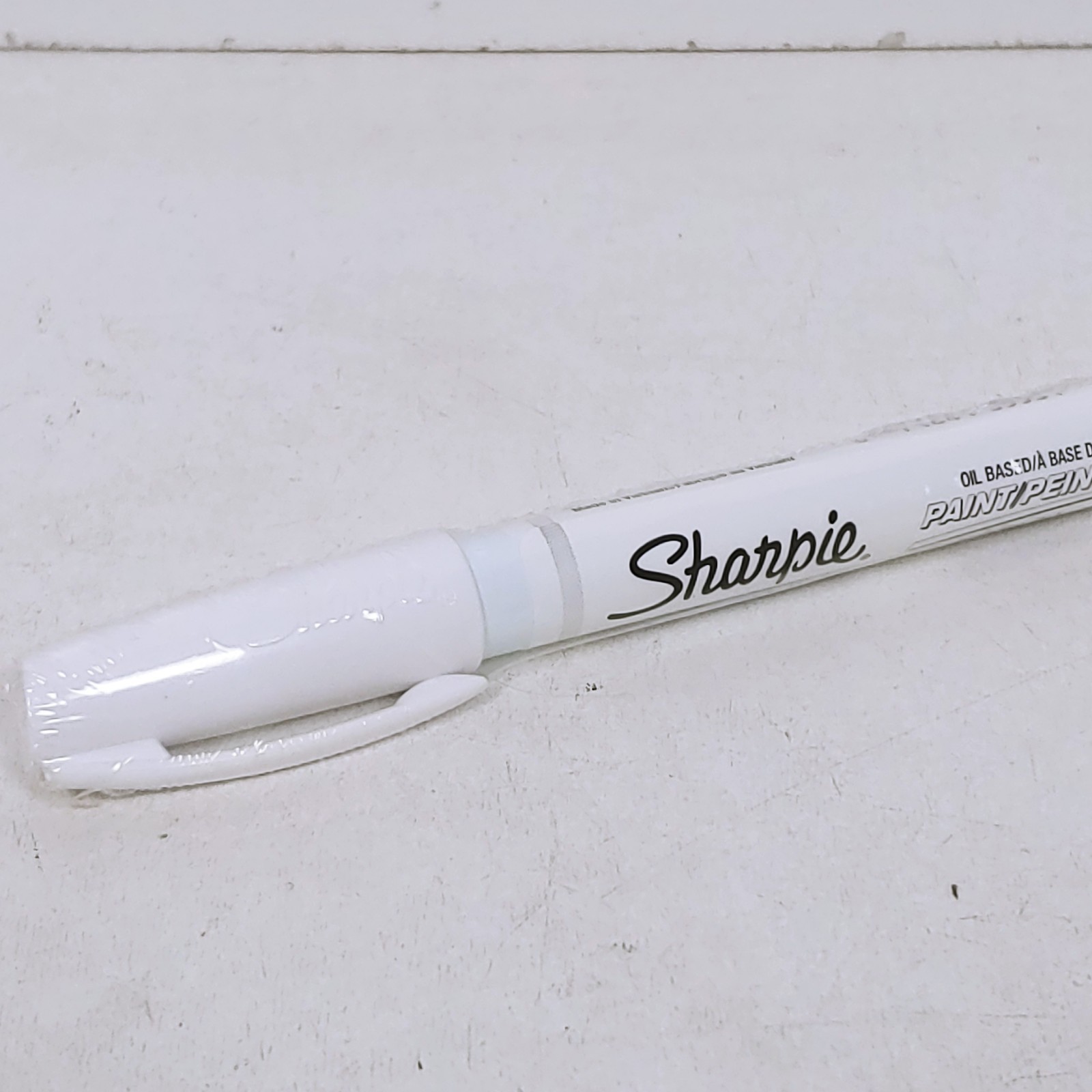 35531 Sharpie Oil-Based Paint Marker, White Ink, Extra Fine Tip, Pack of 1 EA