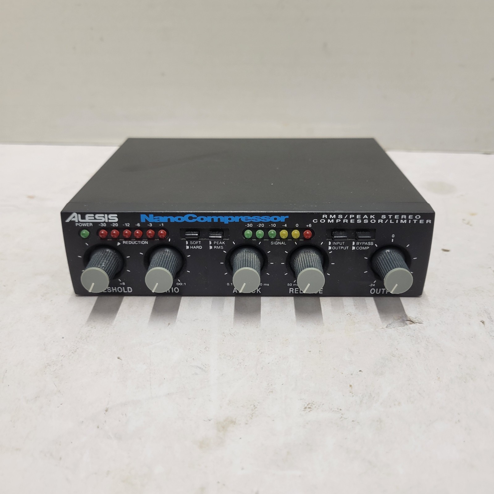 Alesis NanoCompressor Dynamics Processor No Power Cord UNTESTED