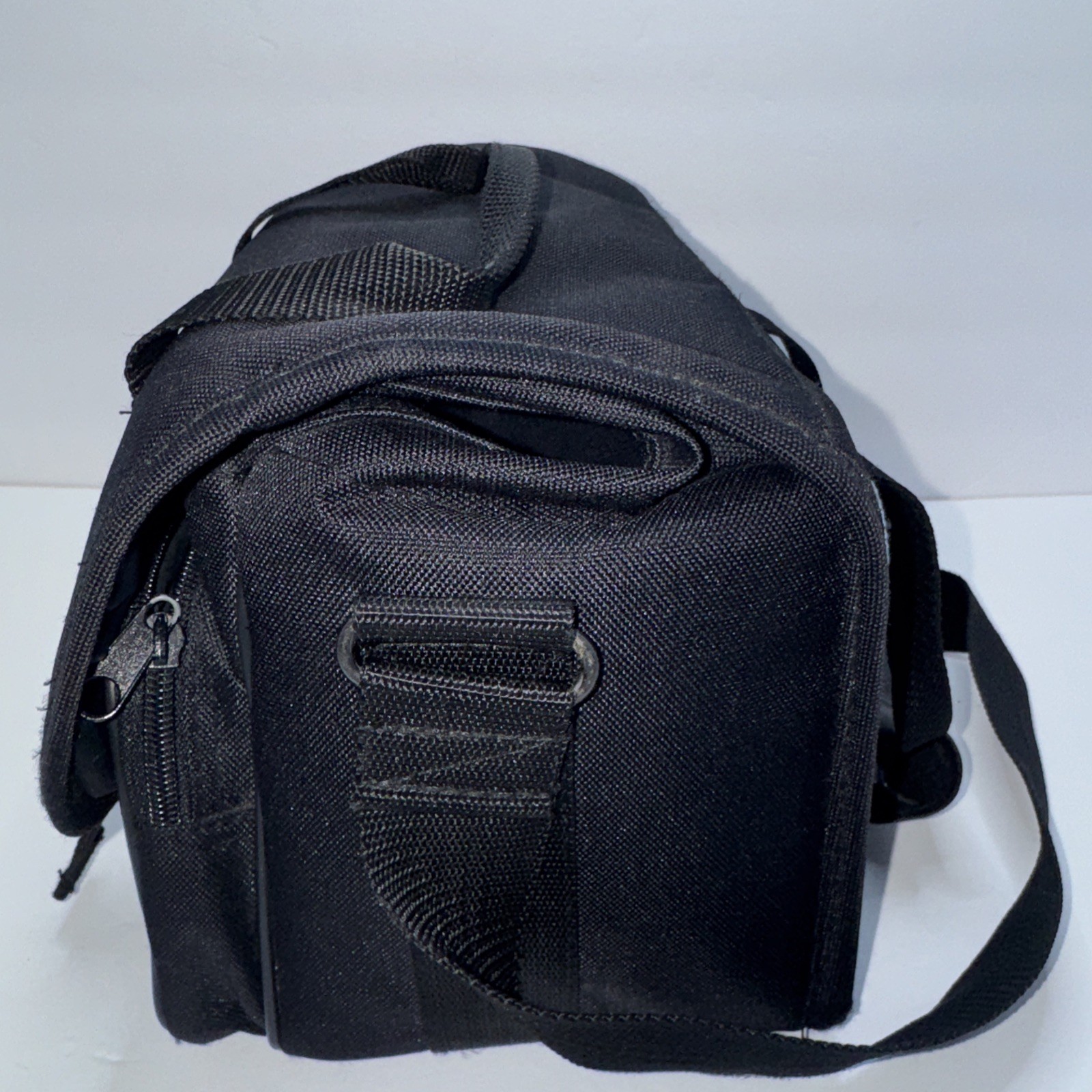 Canon Camera Bag - Black Retro - Pockets, Shoulder Strap - DSLR - Carry Case