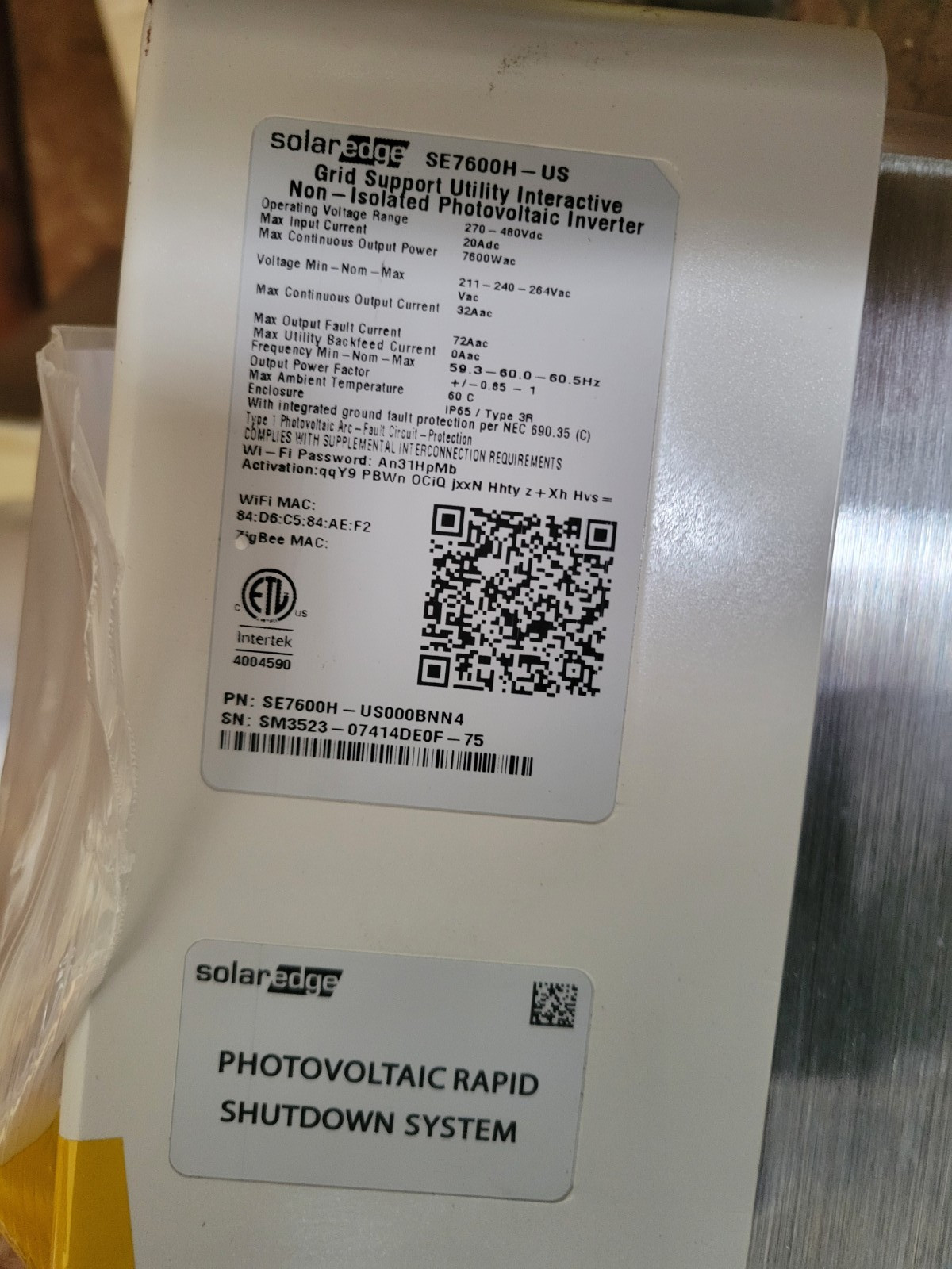 SolarEdge SE7600H-US 7600W 240V MPPT Inverter DC Disconnect NEMA 3R