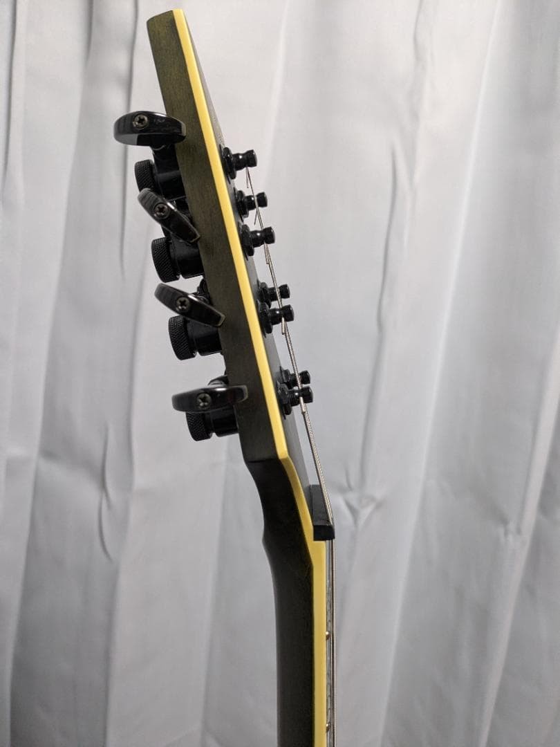 Schecter C-7 Sls Elite Evil Twin 7