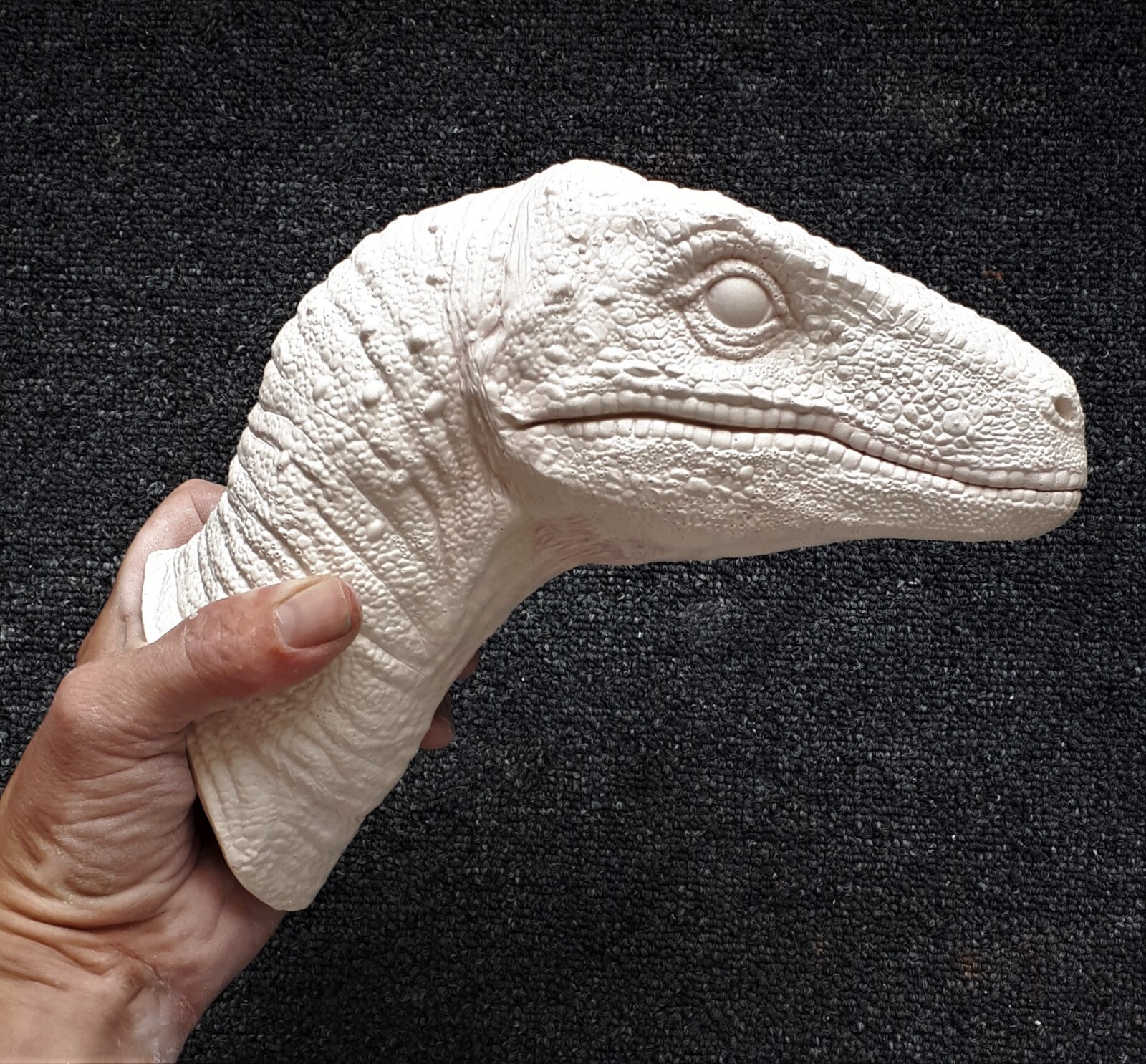 raptor bust Jurassic park raptor prop Stan Winston creation...... L@@K