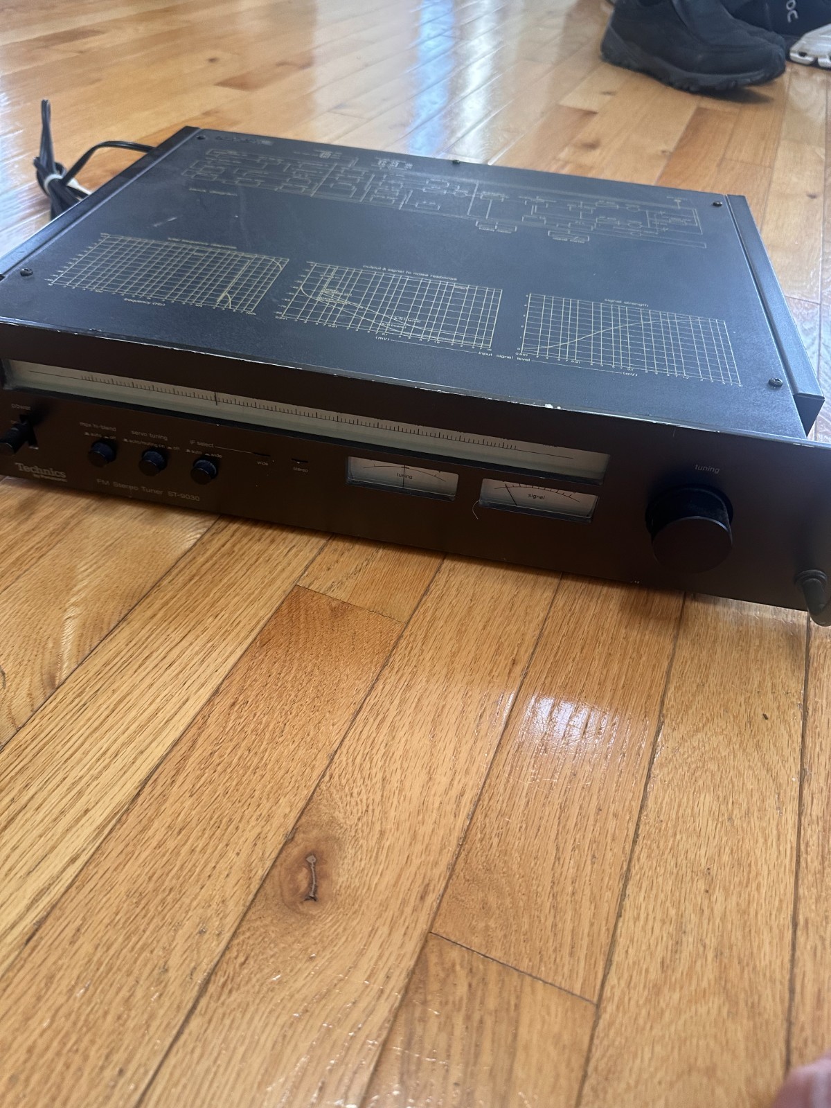 TECHNICS ST-9030 FM STEREO TUNER - WORKS GREAT!