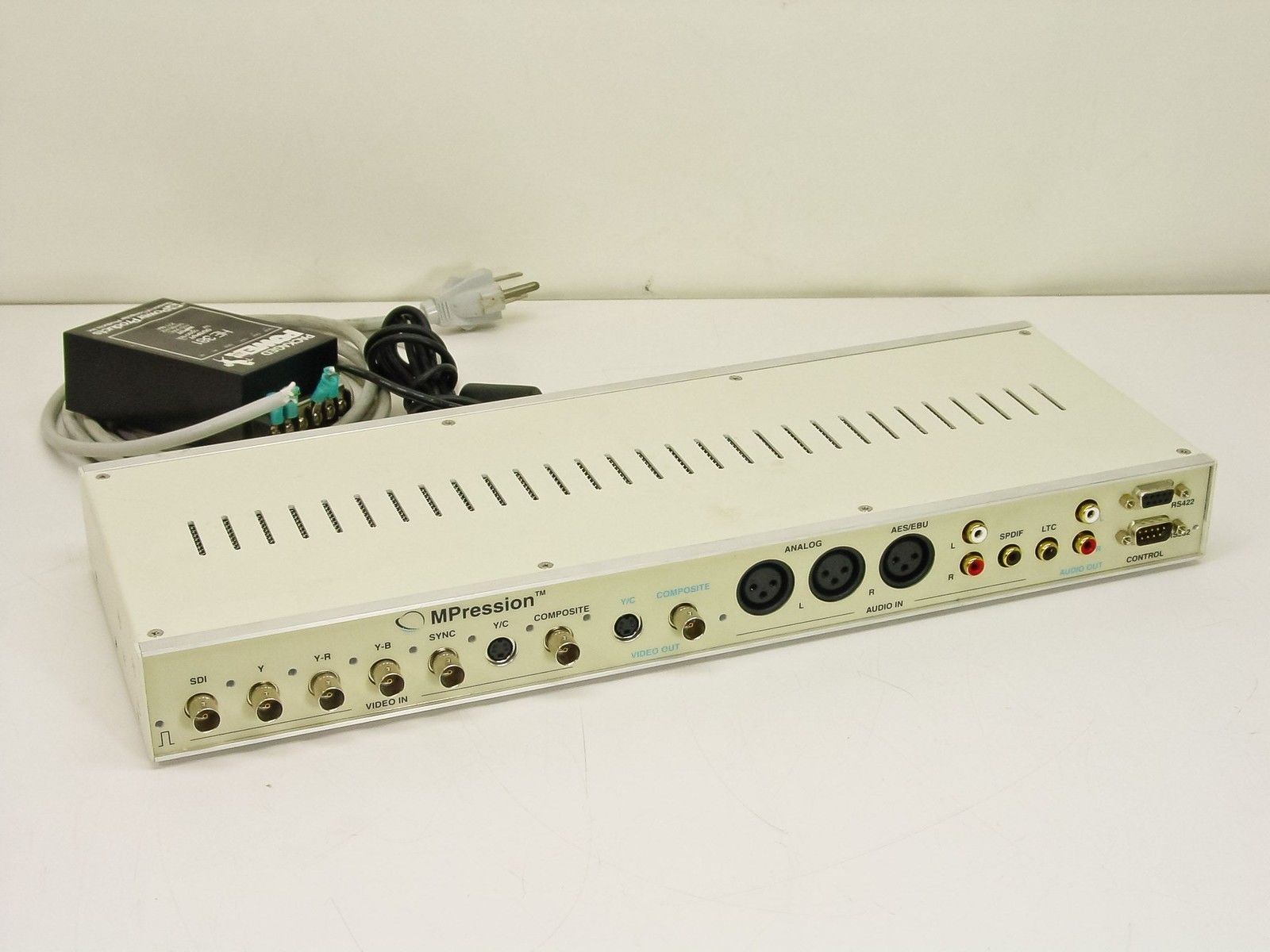 Vibrint Technologies MPression MPEG-2 Video Server SDI AES/EBU RS422 24-0005-05