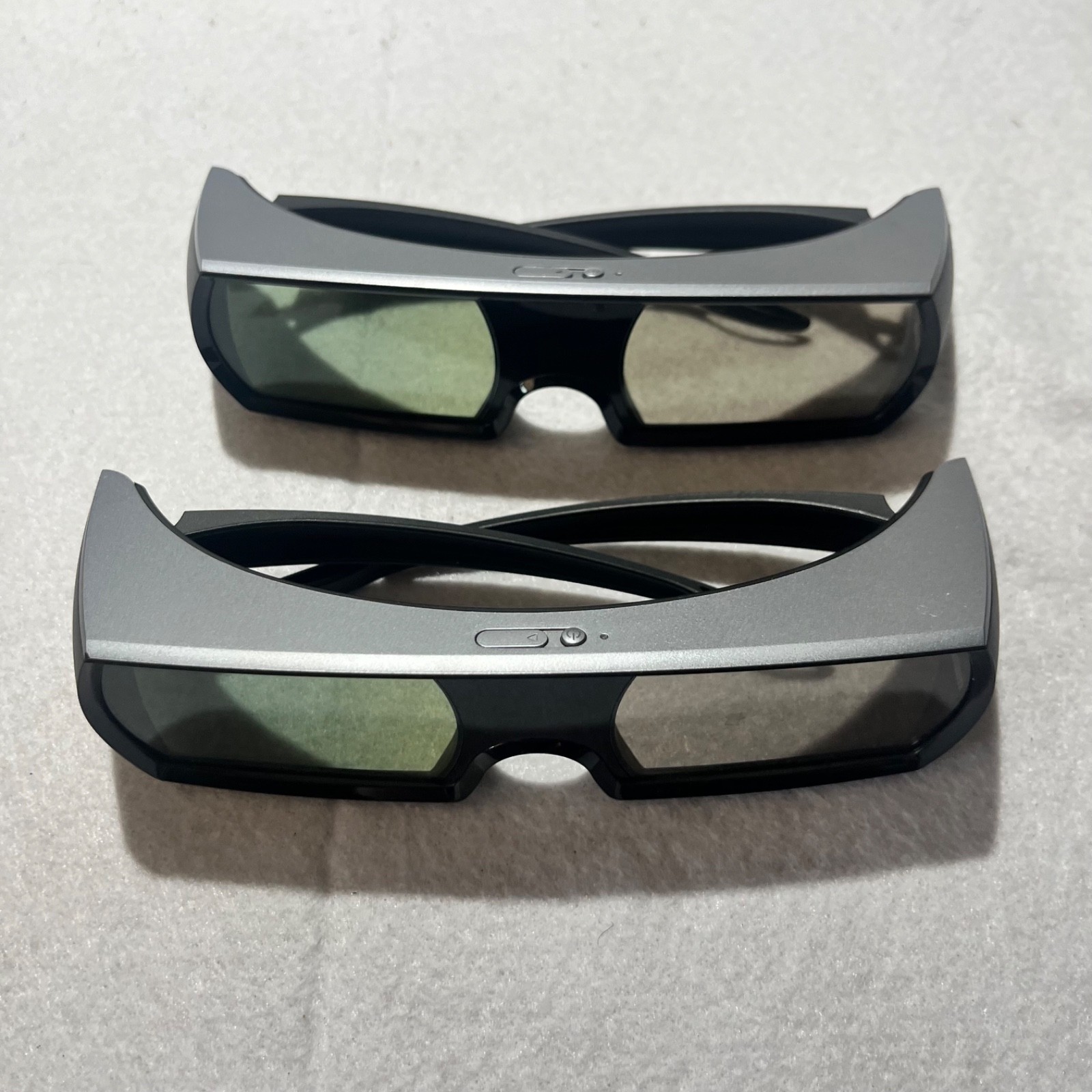 Sony PlayStation 3 PS3 PAIR OEM 3D Glasses CECH-ZEG1U untested