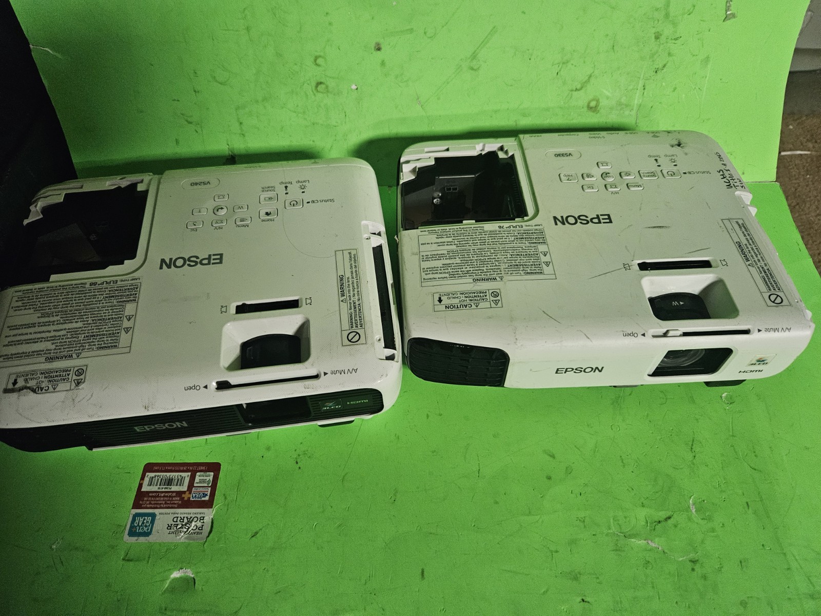 LOT OF 2 Epson VS240  VS330 H719A ProjectorS 3LCD SVGA