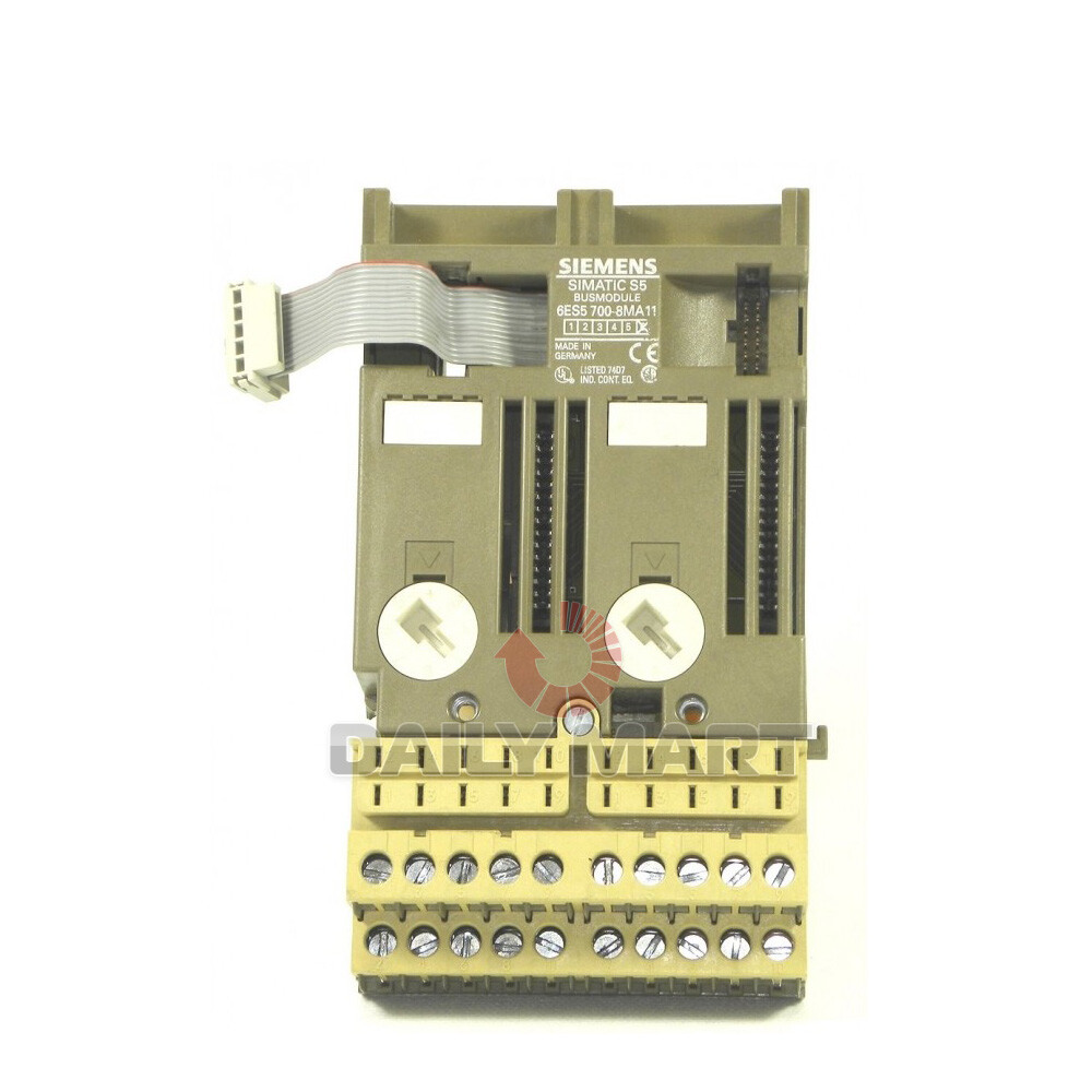 New In Box SIEMENS 6ES5700-8MA11 Input Module