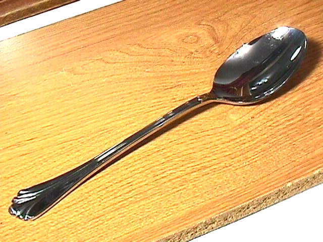 "LYONS" PLACE SPOON" 7 1/2"  18-8 STAINLESS GOLD ACCENT FLATWARE NEW BY: MIKASA
