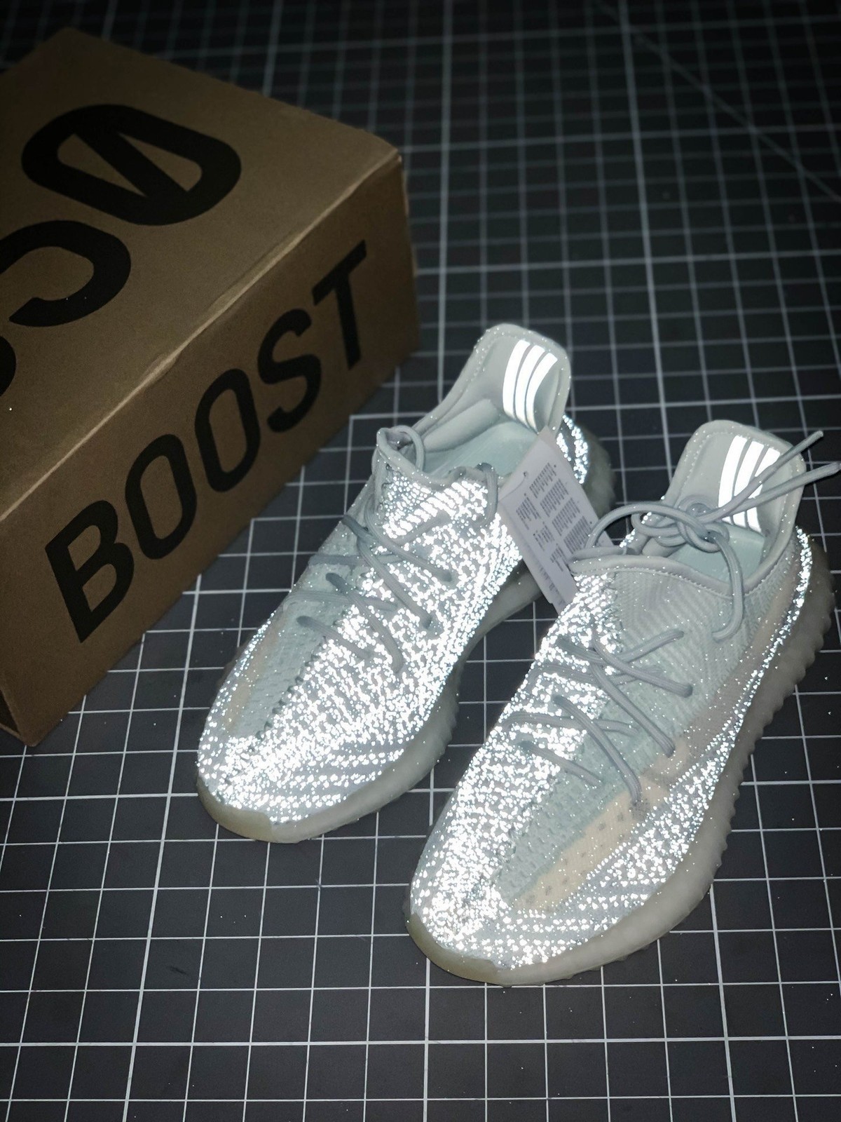 Yeezy Boost 350 V2 Cloud White Reflective - FW5317