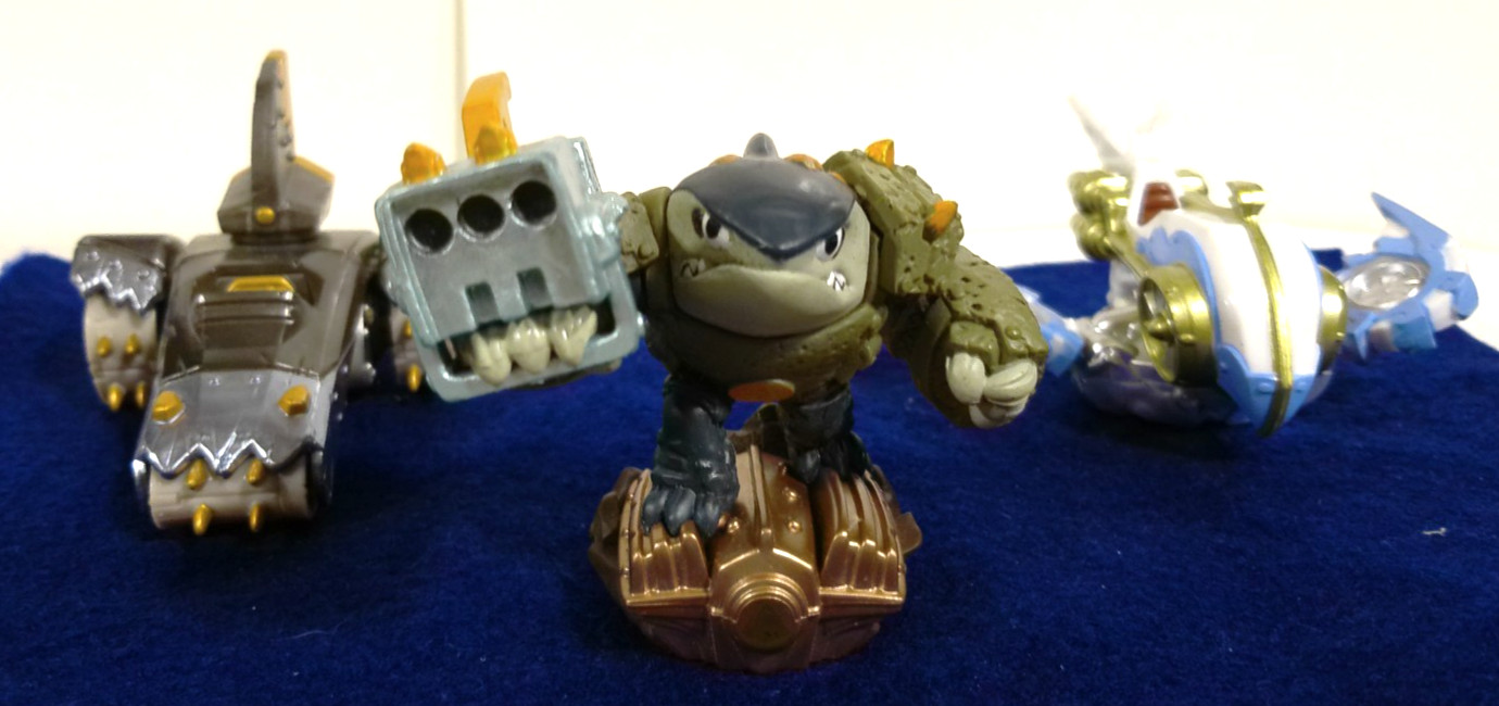 Activision Skylanders Lot of 3 Superchargers 1 Figures-Shark Shooter & 2 Vehicle