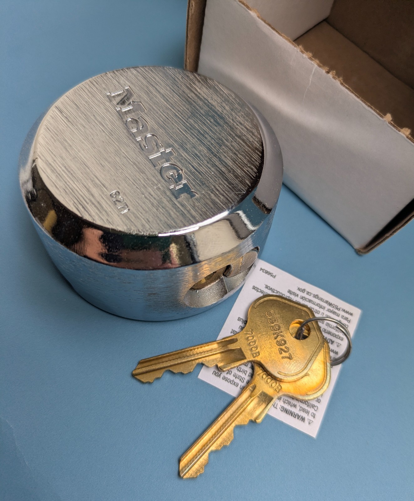 Master Lock 6271 ProSeries Hidden Shackle Padlock 2-7/8" Body, Key# 539K927