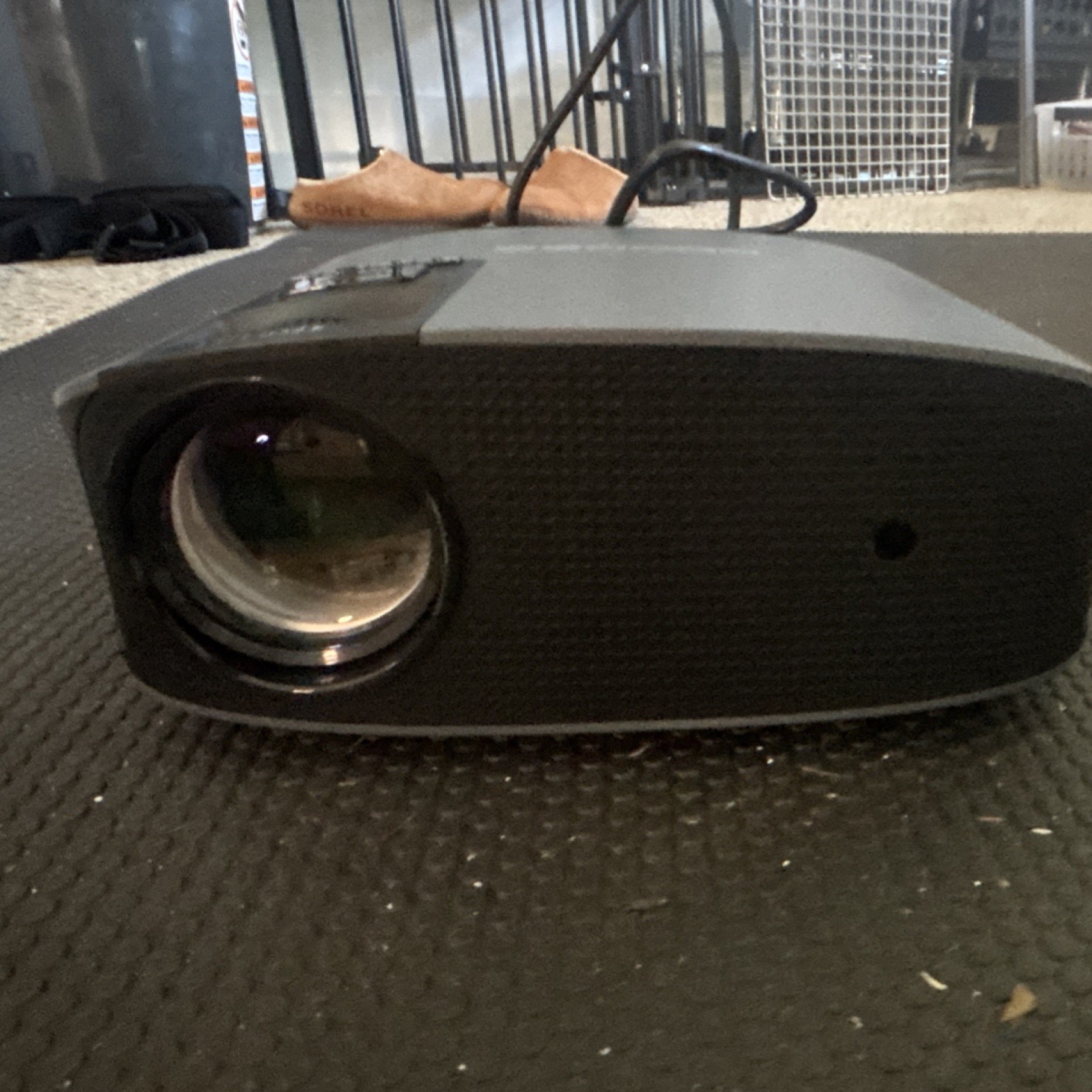 GooDee YG600 Gray Desktop Home Theater Projector