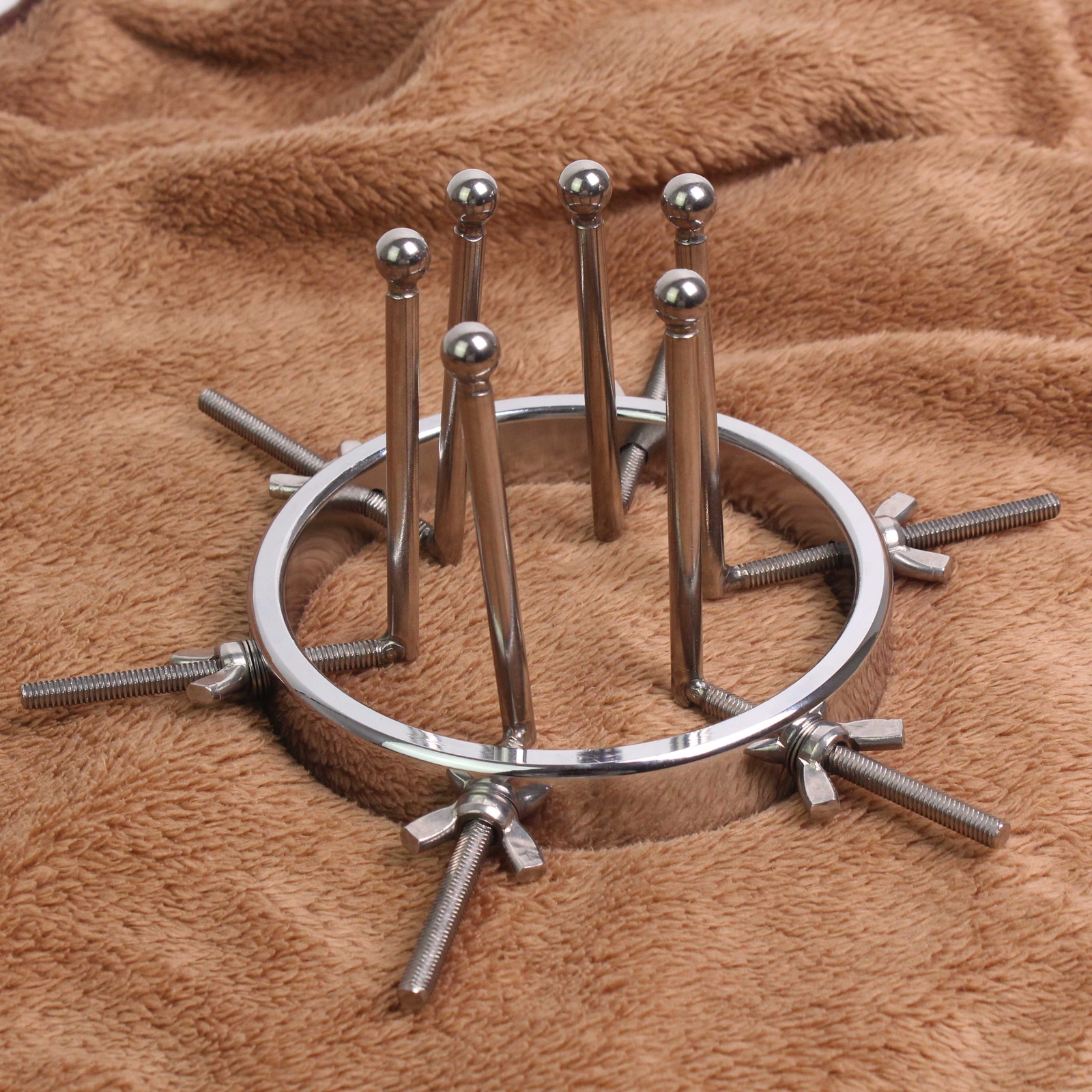 Adjustable Huge Plug Extreme Spreader stretcher Vaginal Speculum Chastity Device