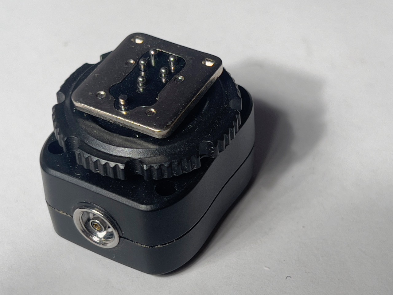 Pixel TF-321 TF-334 TF-335 Hot Shoe Adapter Converter for Canon