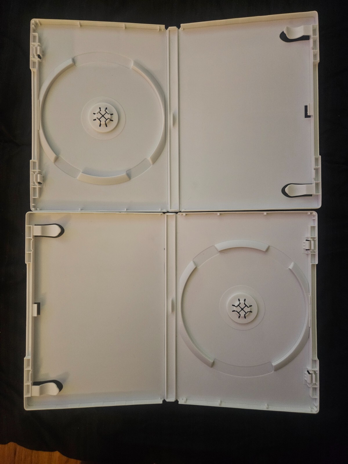(BUNDLE OF 2) Nintendo Wii OEM Original Authentic Replacement White Game Case