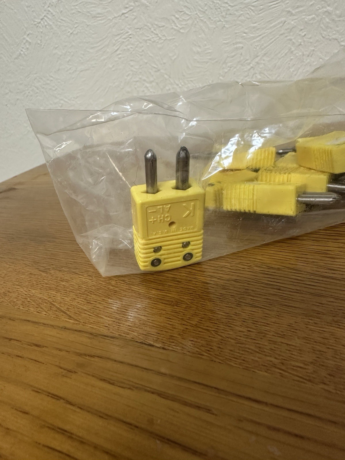 Miller BRAND NEW Thermocouple Connectors 195098 TC Type K 2-Pin Male