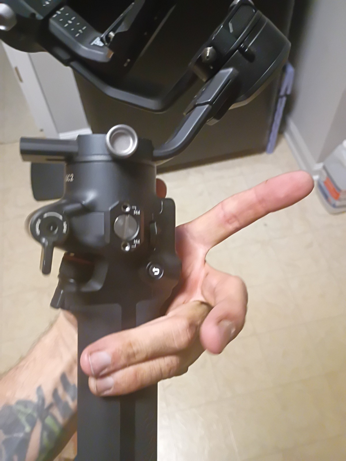 DJI Ronin-SC2 Gimbal Camera Stabilizer Black
