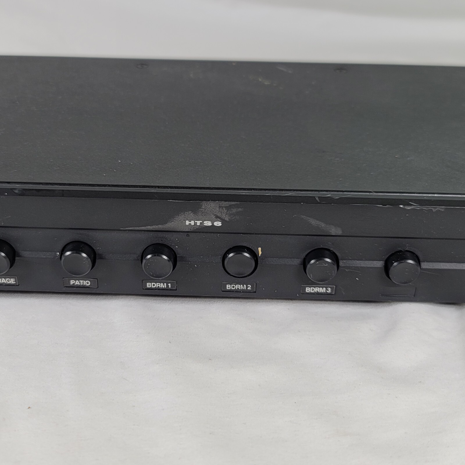 HomeTech HTS6 - Six Pair Speaker Selector Switch