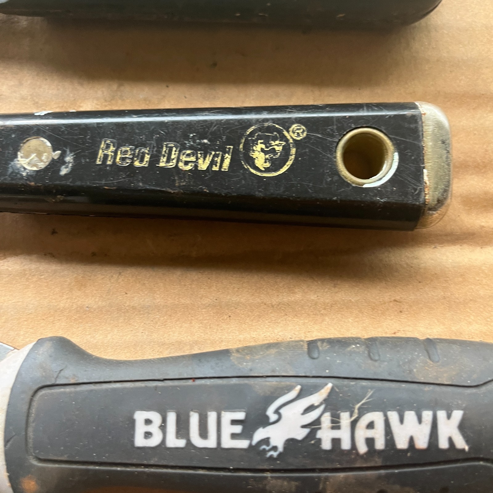 Red Devil Hyde Blue Hawk 4 pc Putty Knife Set with 3" and 1"