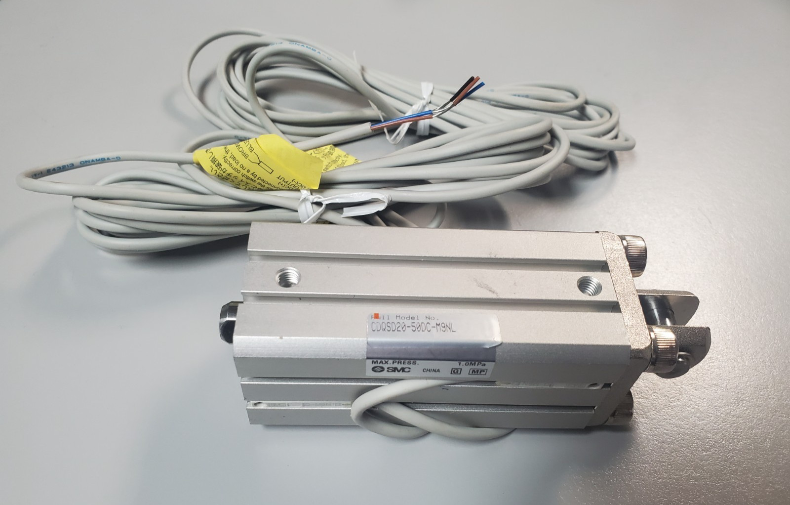 SMC CDQSD20-50DC-M9NL Compact Cylinder, Double Acting, Single Rod   (R217)