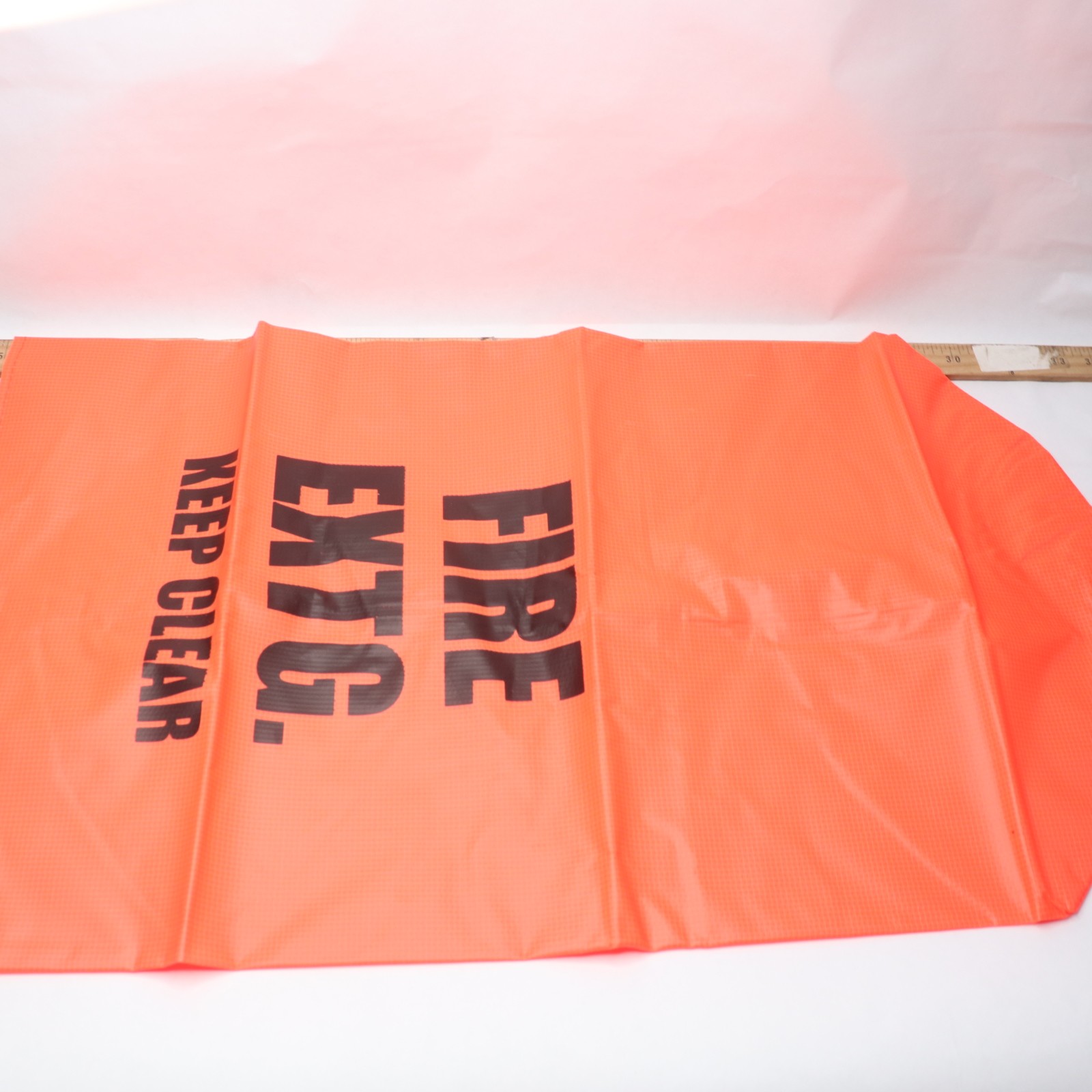 Fire Extinguisher Cover Medium 25" x 16-1/2"