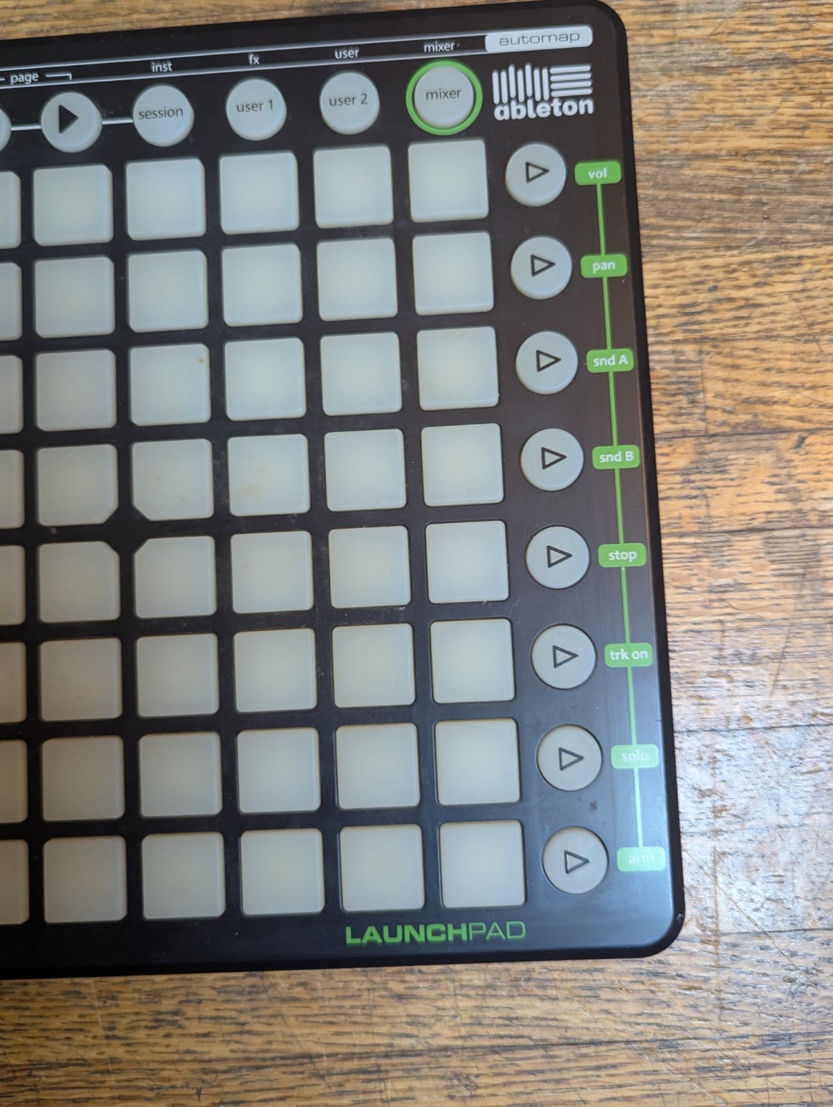 Novation NOVLPD01 Launchpad 64 Pad Controller Ableton Live Tested!