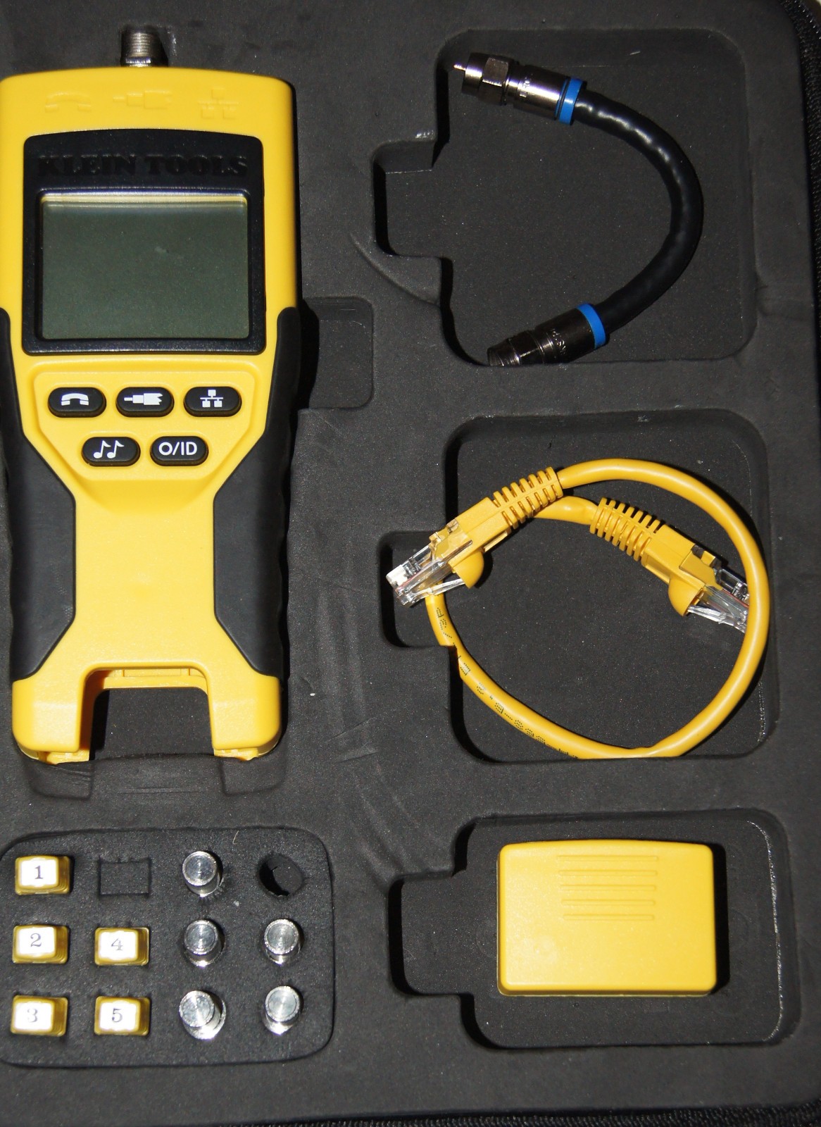 Klein Tools VDV Scout Pro VDV501-053 With Case, Cables and OEM Instruction Man