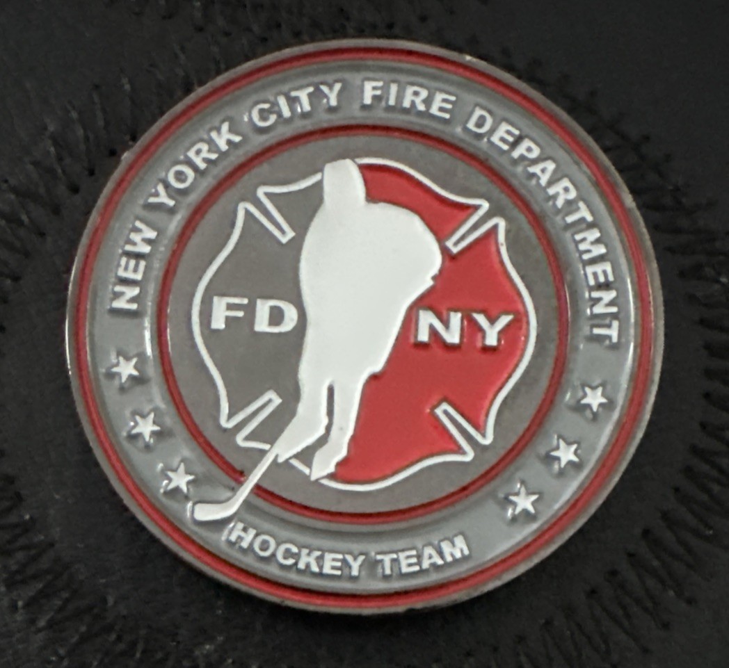 New York City Fire Department FDNY Hockey Team Collectible Challenge Coin