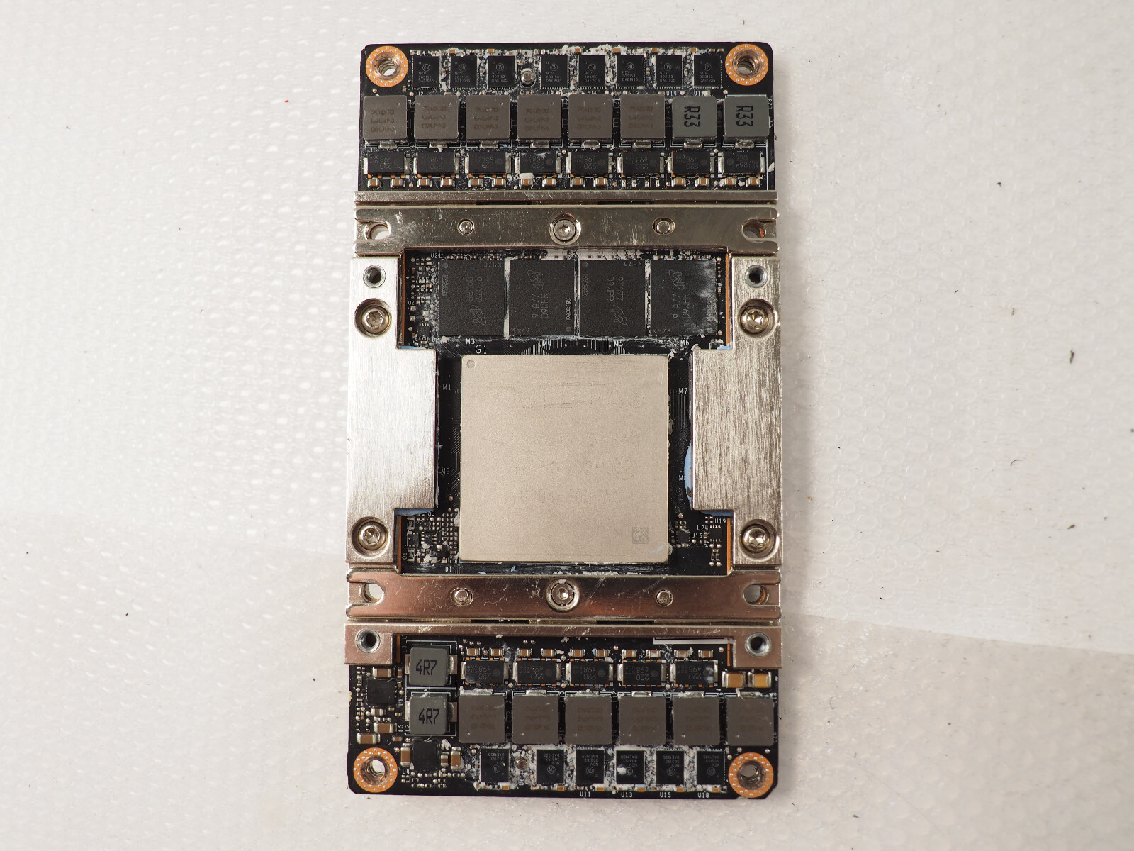 NVIDIA TU104-500-A1 900-6G189-0010-300 L2 699-6G189-0600-300 X Video Card