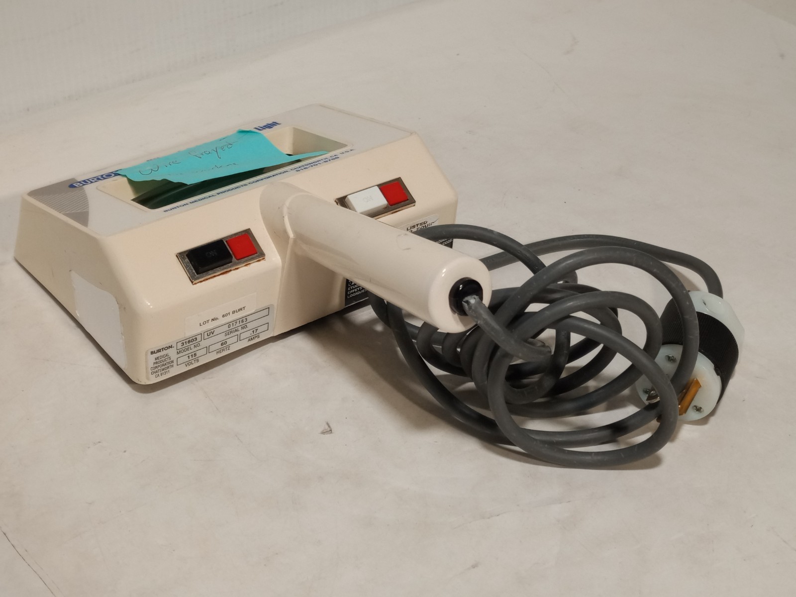 Burton Medical Products Corporation 31603 Ultraviolet Examining Light *FOR PARTS