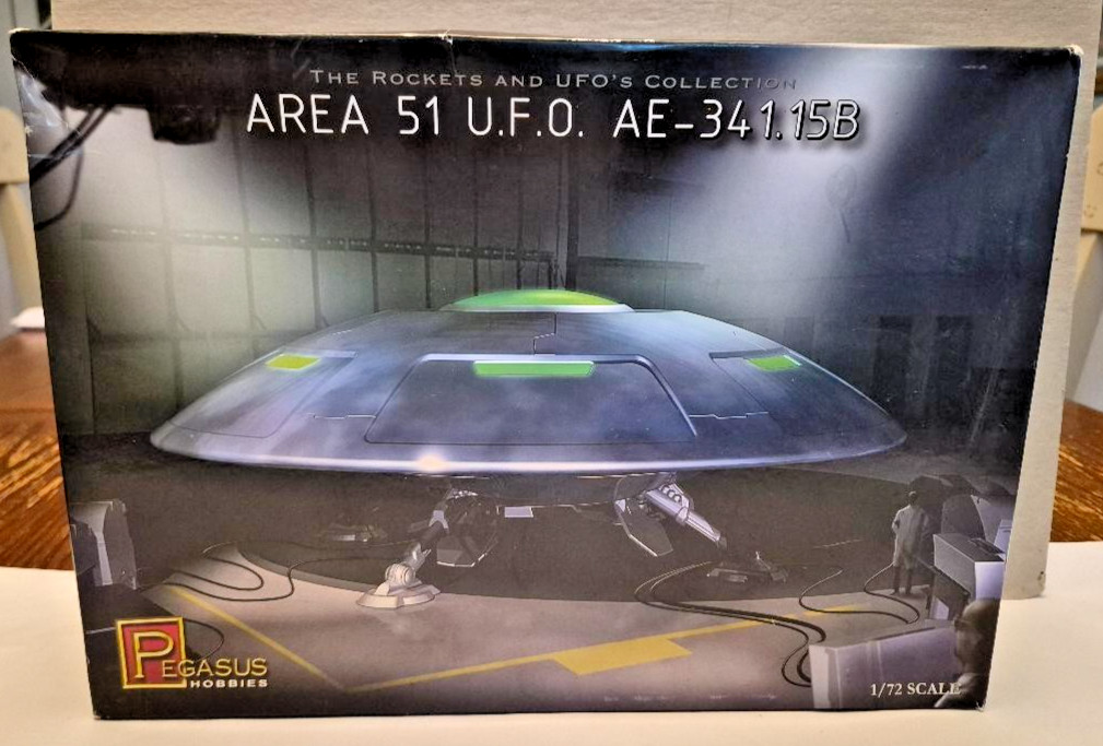 Pegasus 9100 Area 51 UFO A.E. 341.15B 1/72 Scale Plastic Model Kit new