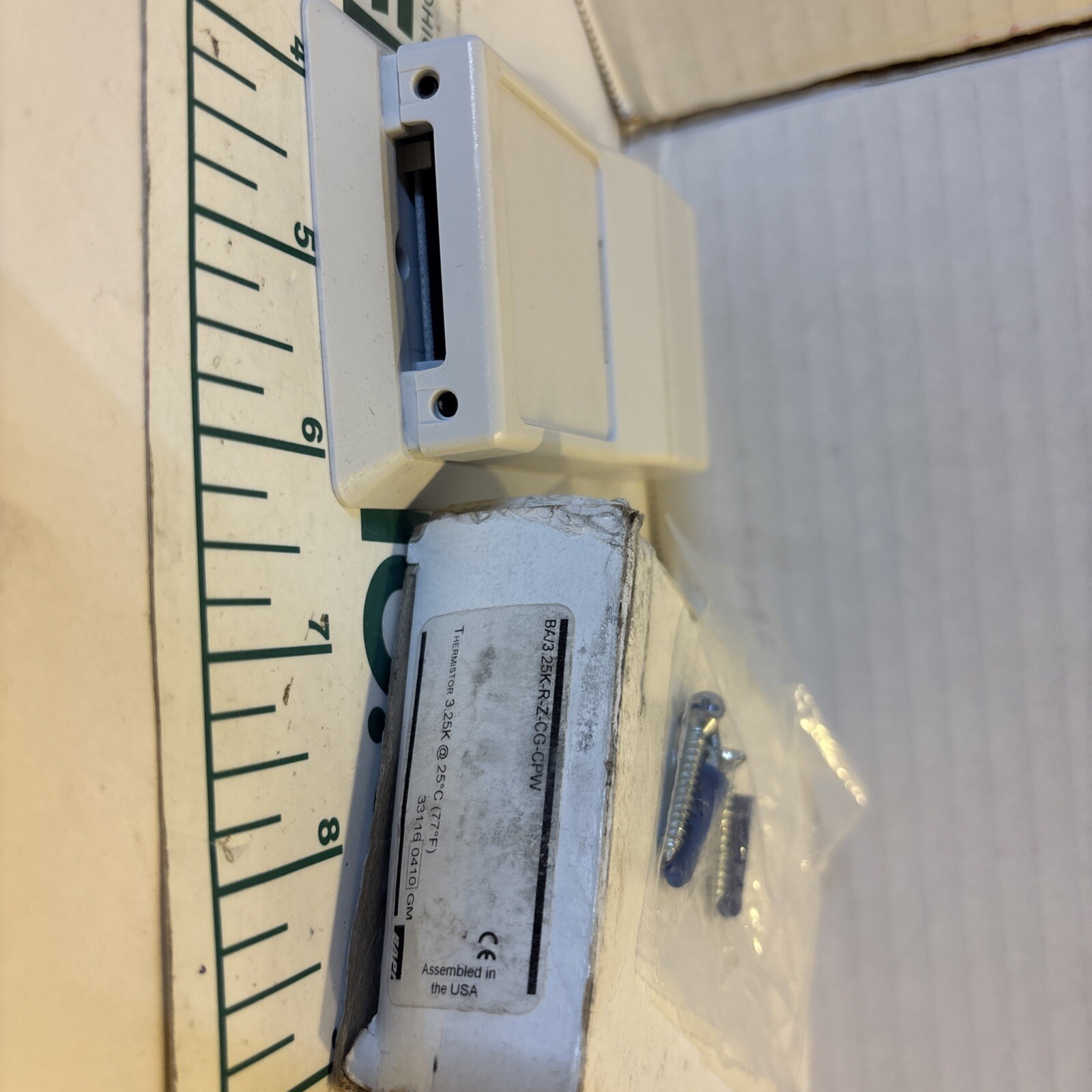 BAPI BA/3 25K R-Z-CG-CPW TEMPERATURE SENSOR