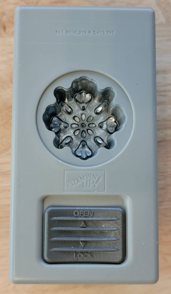 Stampin' Up Doily Triple Layer Paper Punch