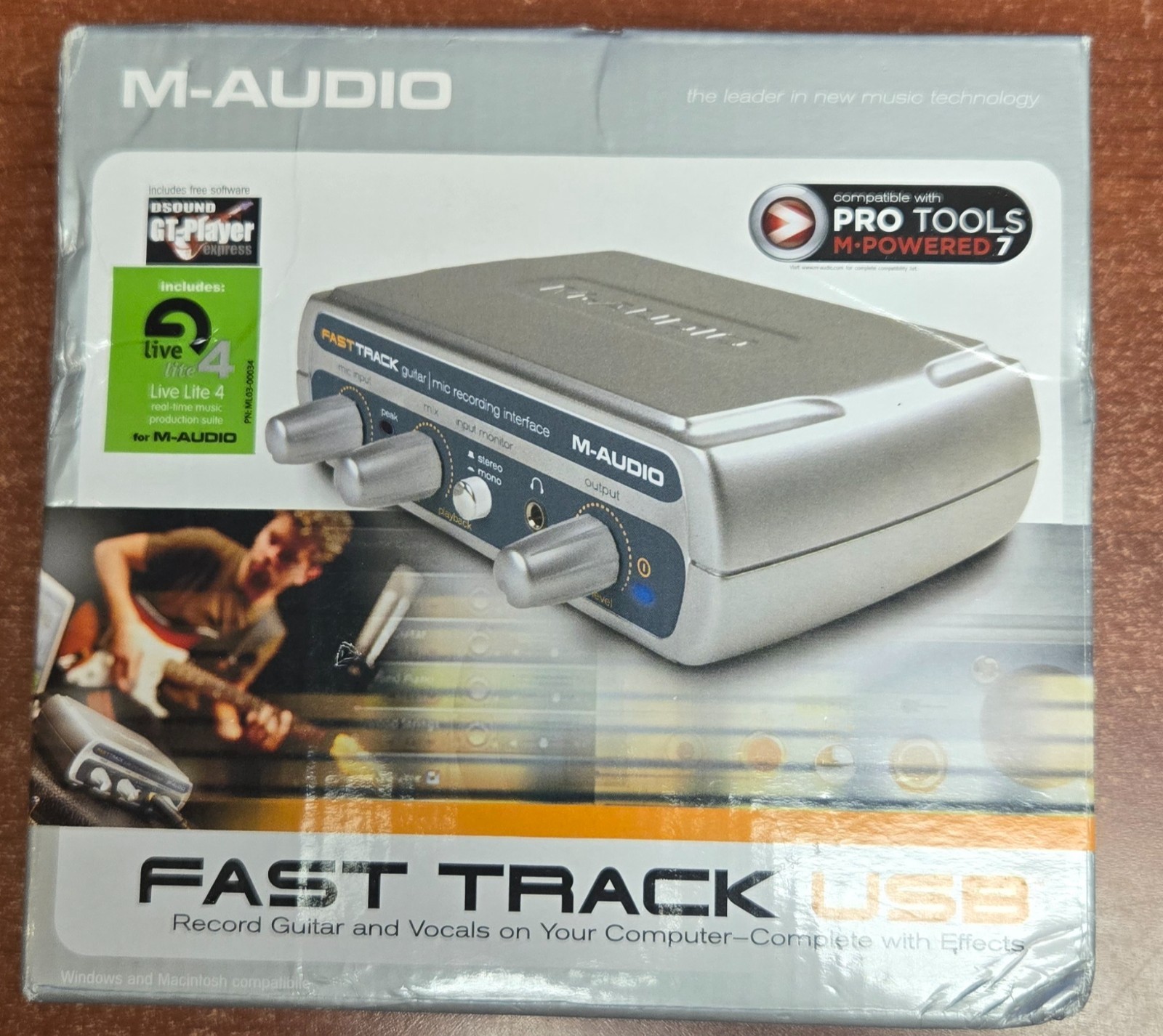 M-AUDIO Fast Track Guitar Mic Recording Interface USB DIgital Audio