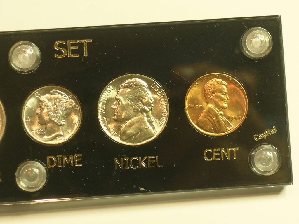 1944 Brilliant Uncirculated Coin Year Set - Capital Holder