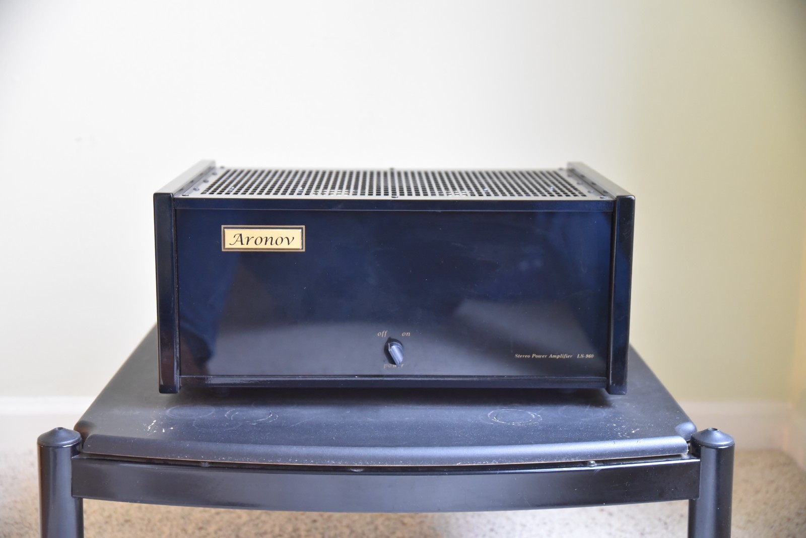 ARONOV LS-960 Stereo power amplifier