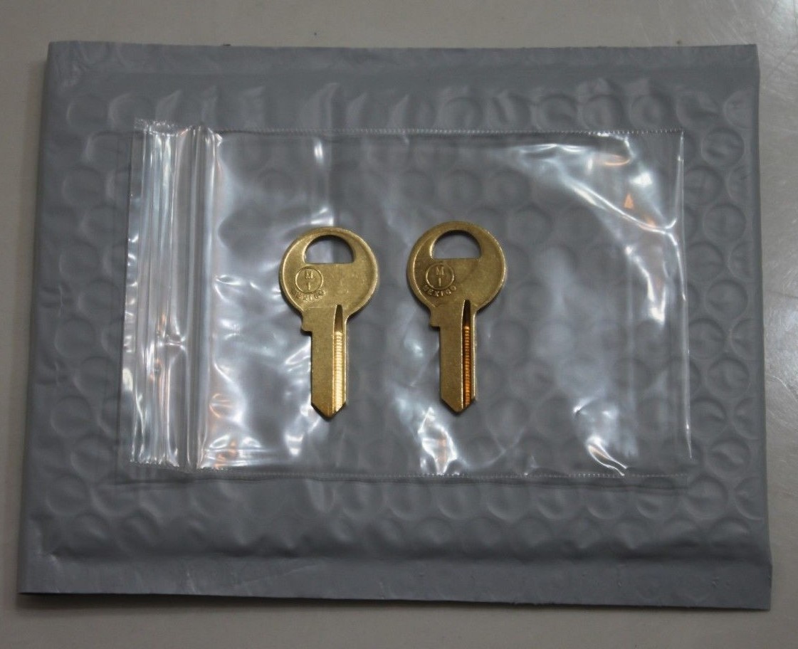 3701-3900 2-Replacement Keys For Master #1 Padlock Lock No.3 & 7 Cut To Key Code