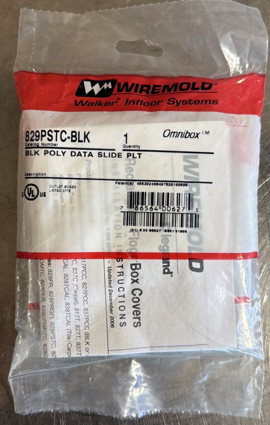 Walker Wiremold 829PSTC-BLK Poly Data Slide Plate Black ~ Nos Surplus