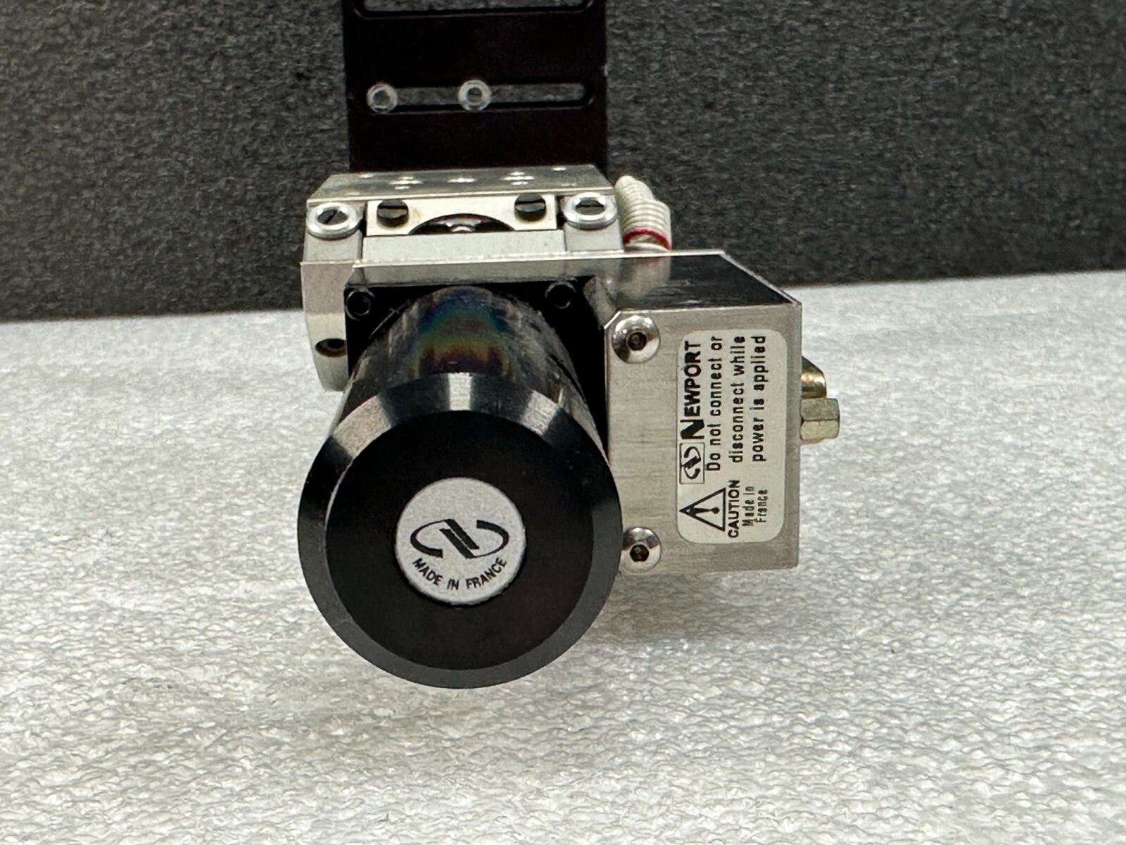 Newport Linear Vertical Stage Z413A ENCODER:5V MOTOR: UE31CC FREE SHIPPING 🚚