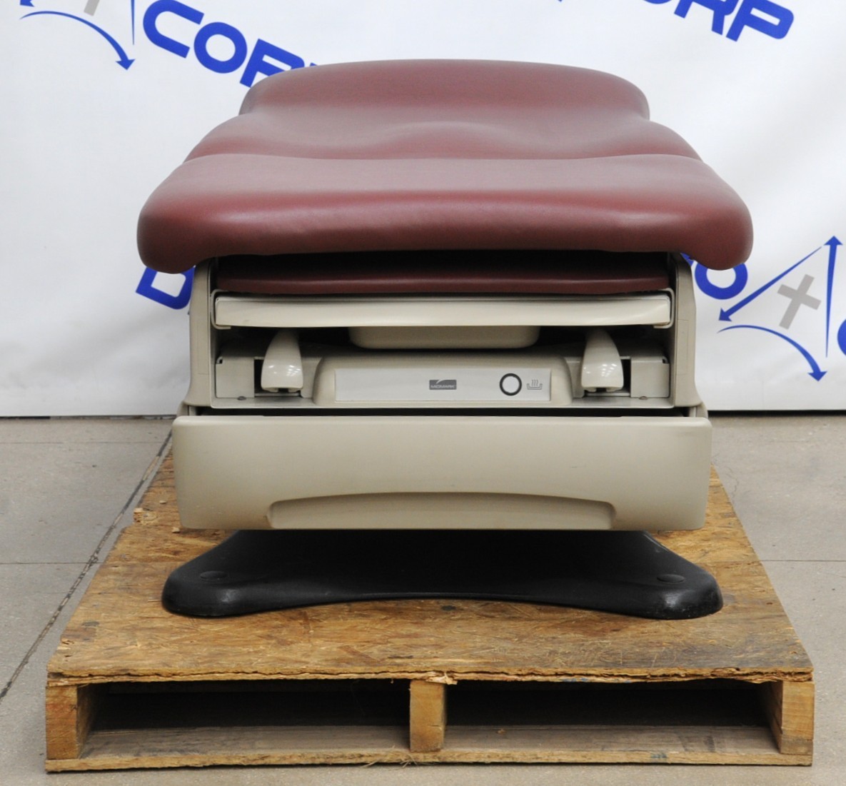 Midmark Ritter 625 Barrier Free Power Exam Table