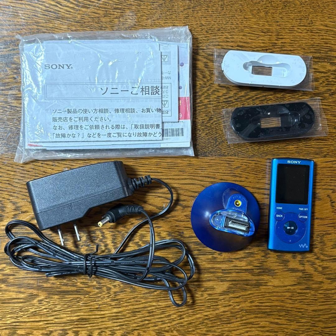 Sony NW E052K 2GB Walkman Digital Player Blue Compact Portable Micro