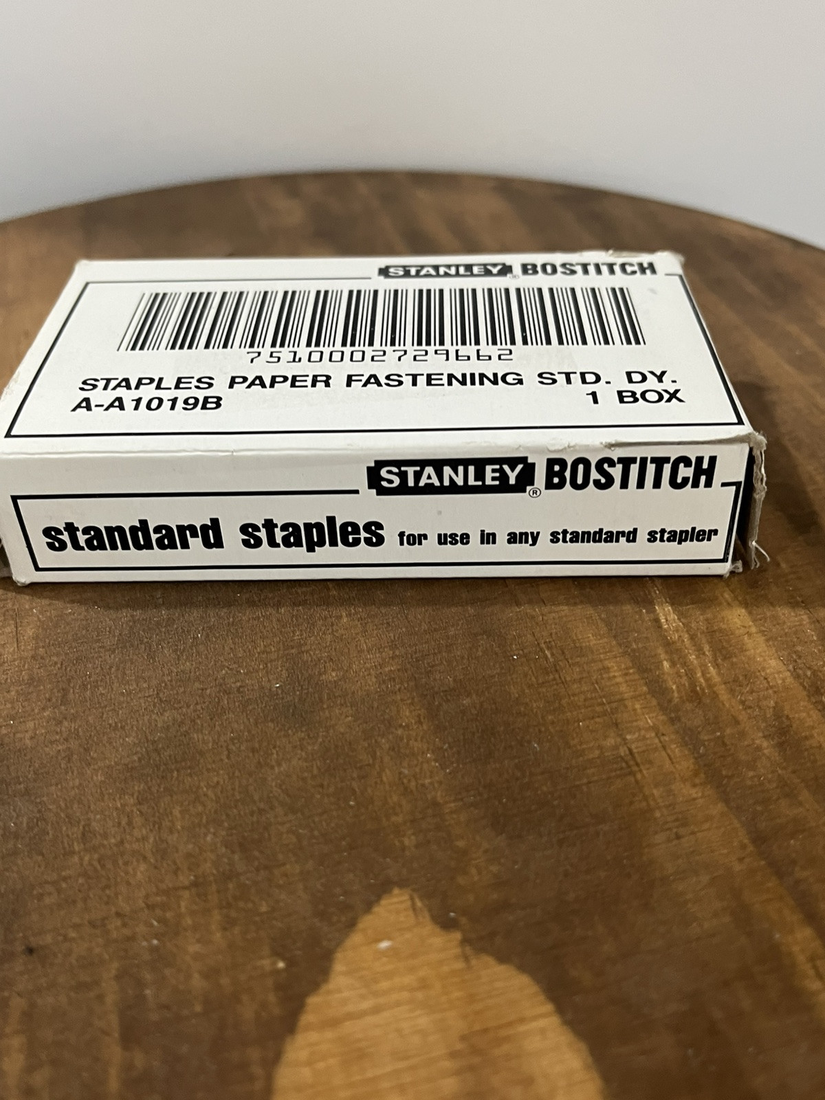 Box of 5000 Stanley Bostitch Chisel Point Staples cat no: SBSGOVT A-A-1019B